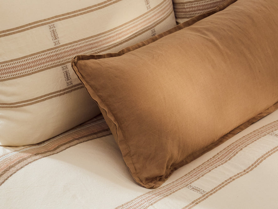 Organic Relaxed Linen Lumbar Pillow Cover | Doe