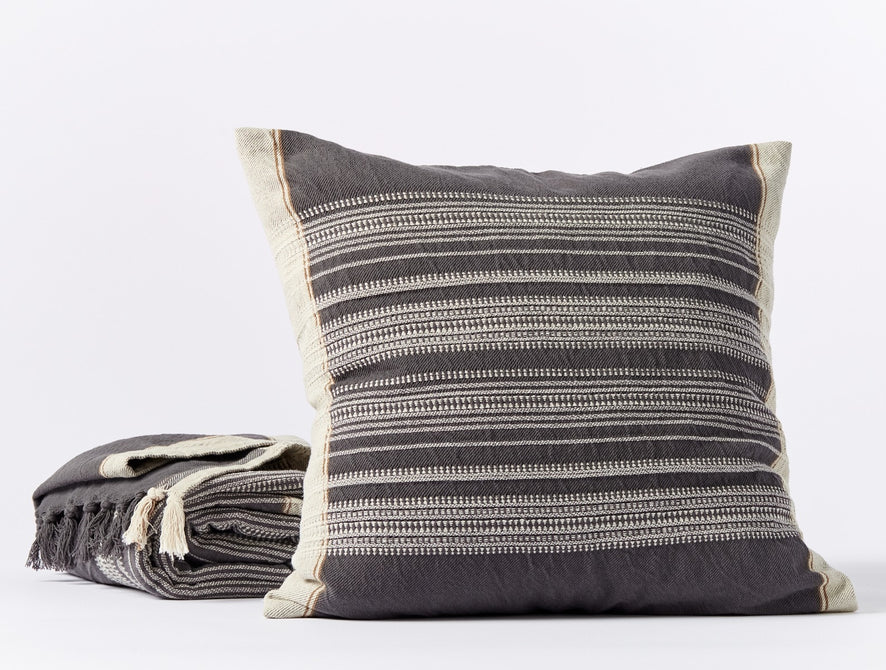Inyo Organic Dobby Pillow Cover | Shadow