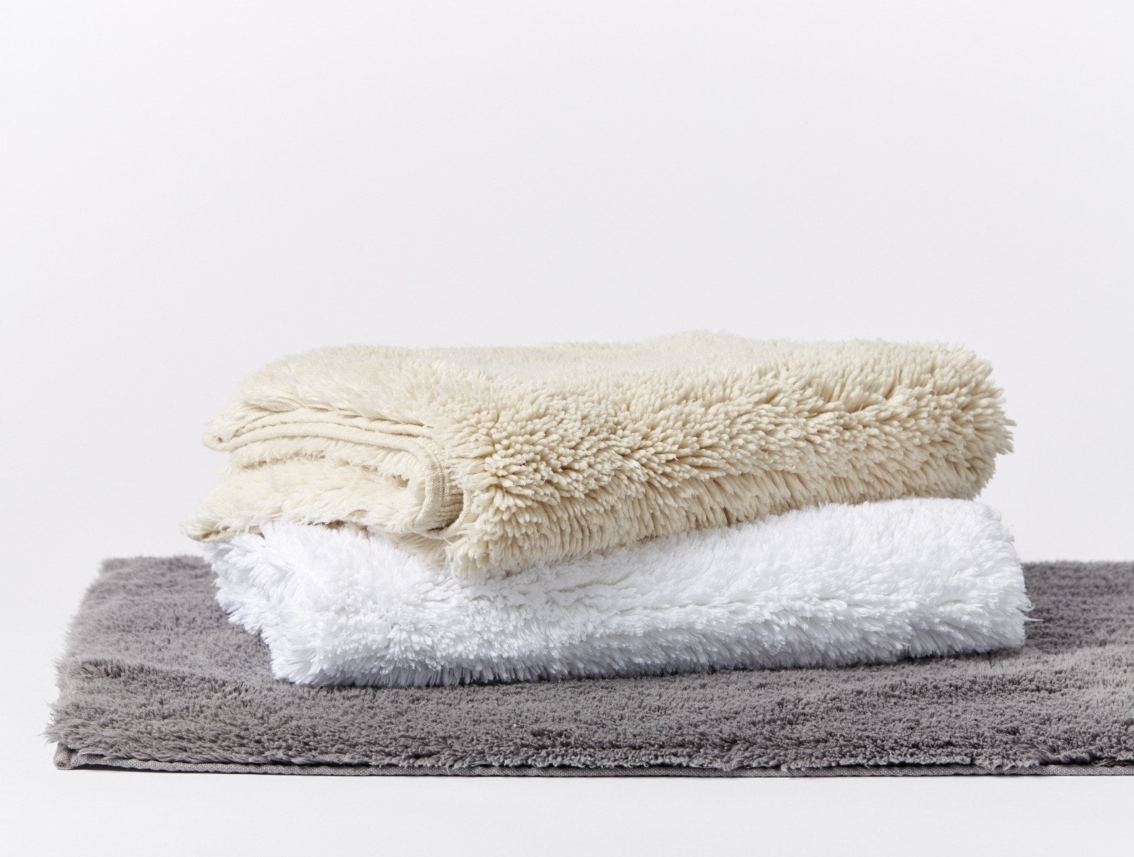 Home-Complete Nonslip Faux Fur Bath Mat Runner Beige