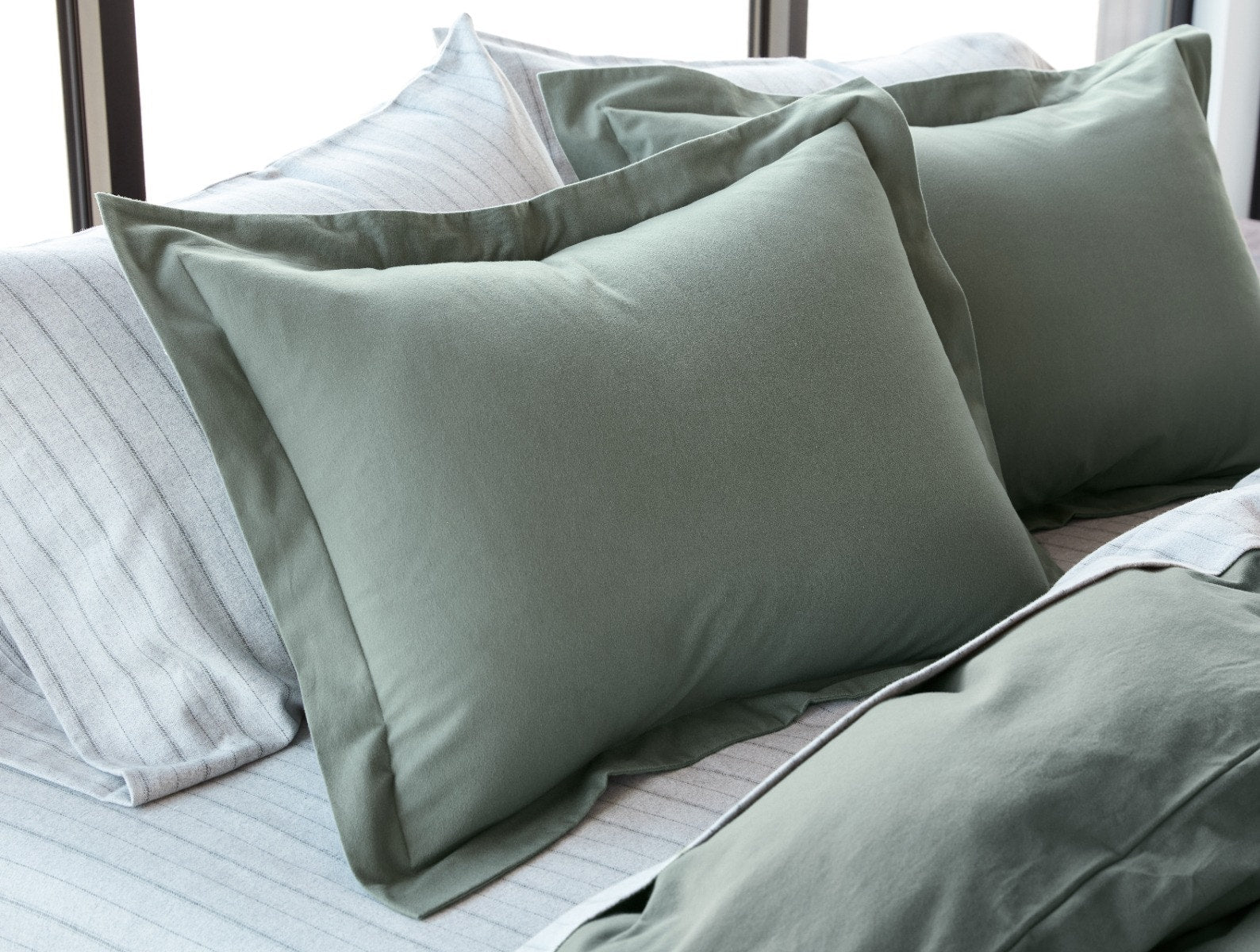 Cloud Brushed™ Organic Flannel Sheets 