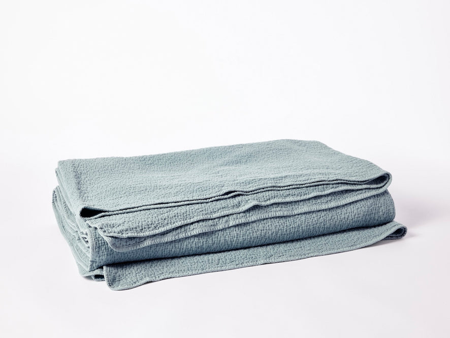 Cascade Organic Matelasse Blanket | Lagoon