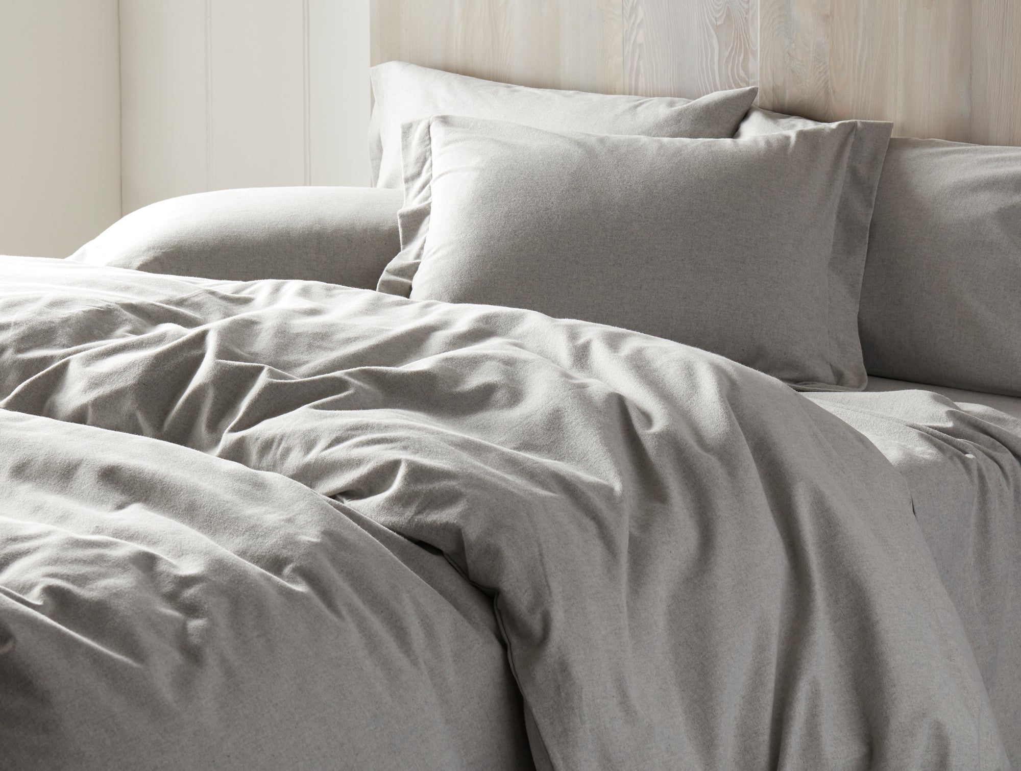 Cloud Brushed™ Organic Flannel Minimalist Set in Queen 