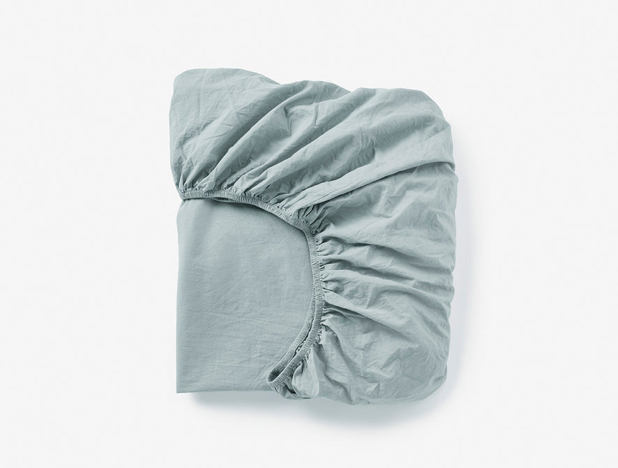 Organic Crinkled Percale™ Fitted Sheets | Surf Chambray