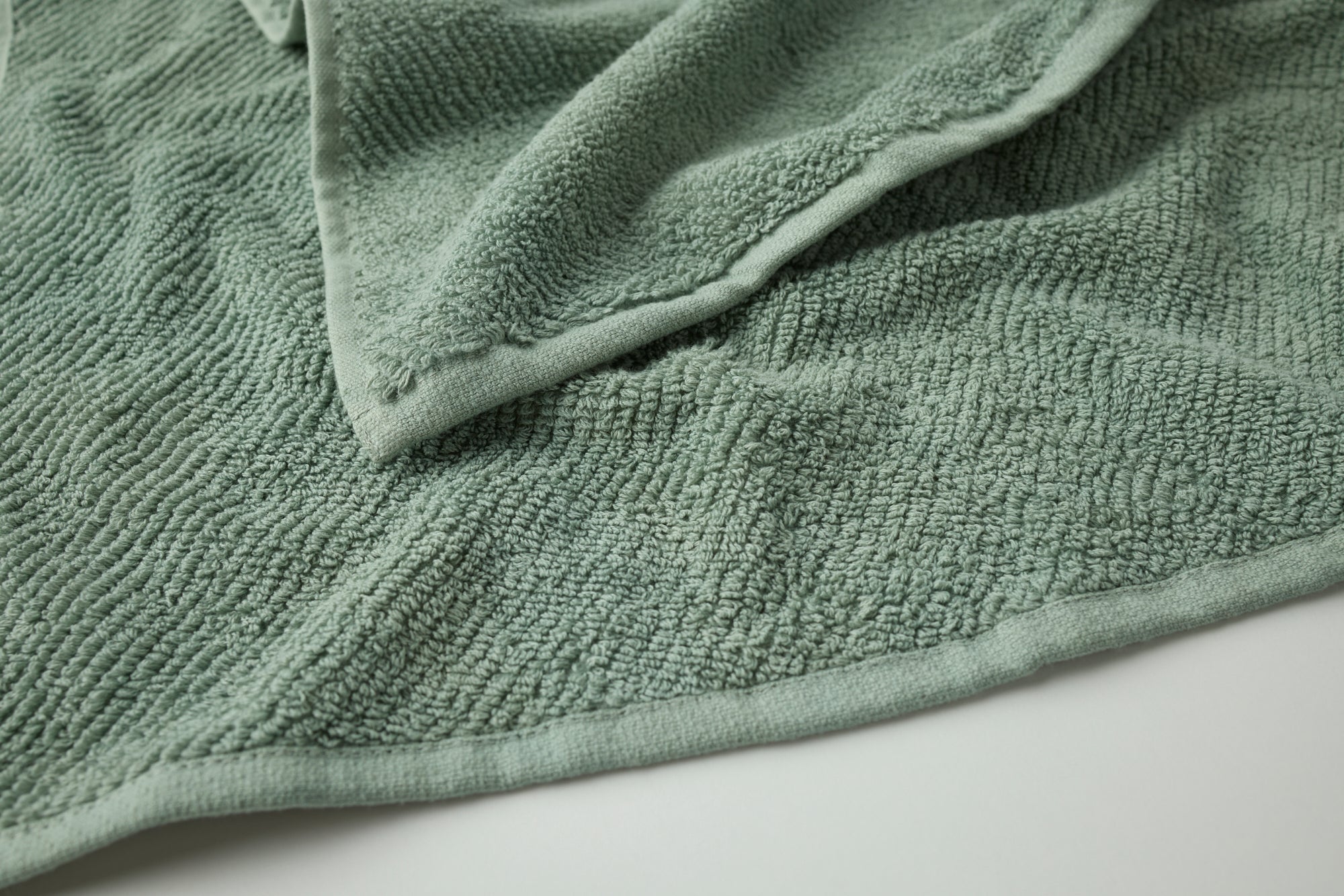 Air Weight® Organic Towels - Coyuchi 