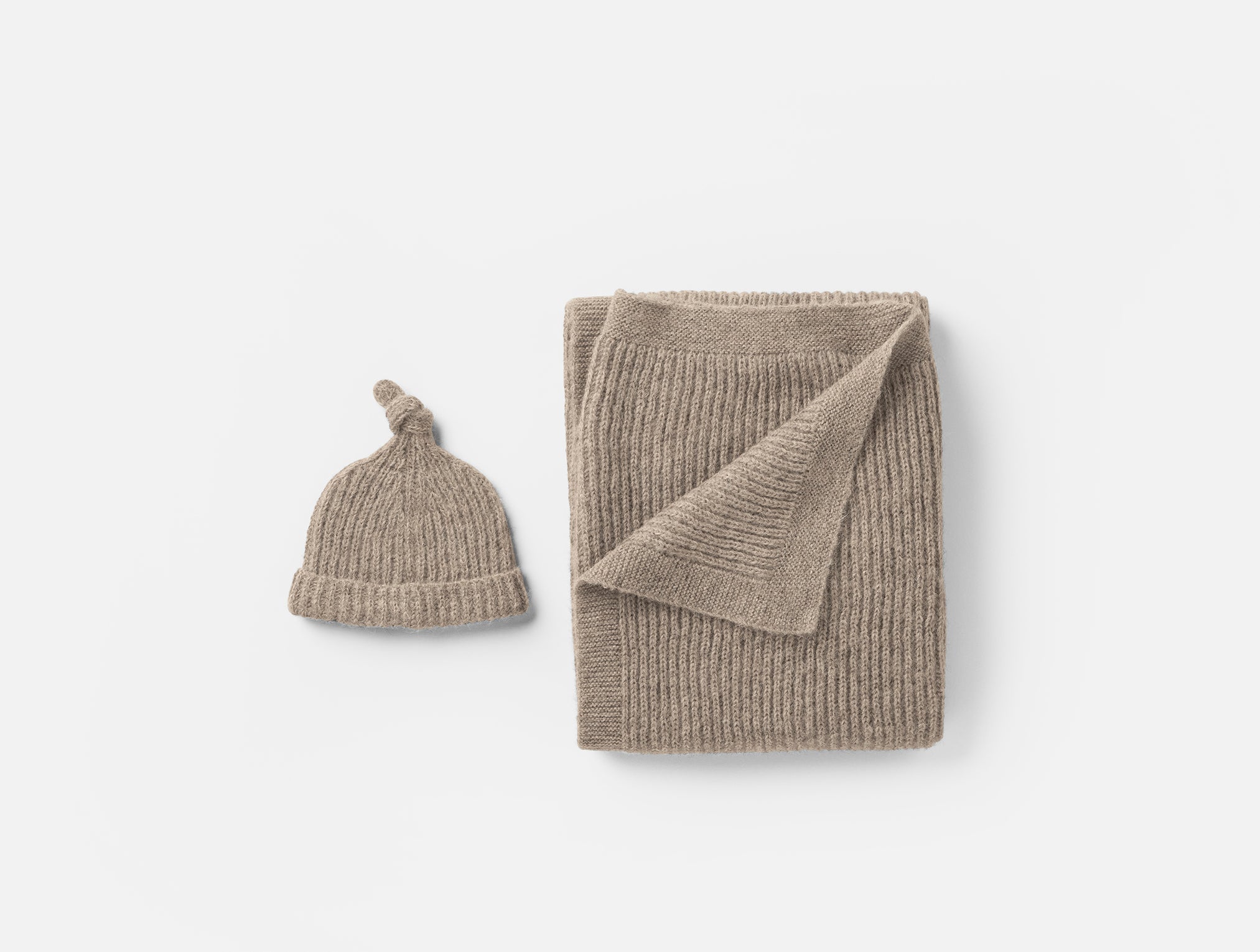 Andes Suri Alpaca Knit Baby Gift Set – Coyuchi
