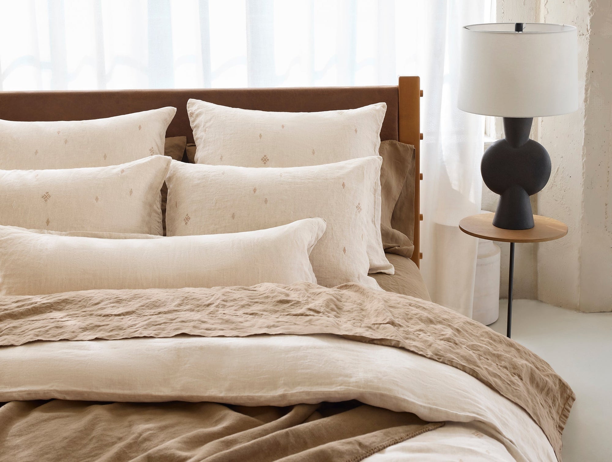 Cambria Embroidered Organic Linen Duvet Cover 