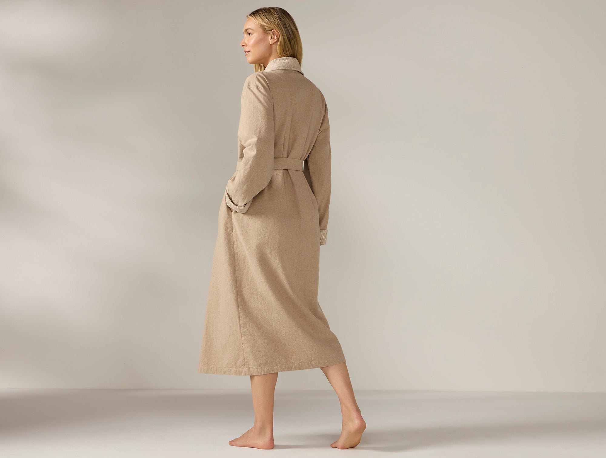 Women’s Cloud Brushed Organic Flannel Robe 