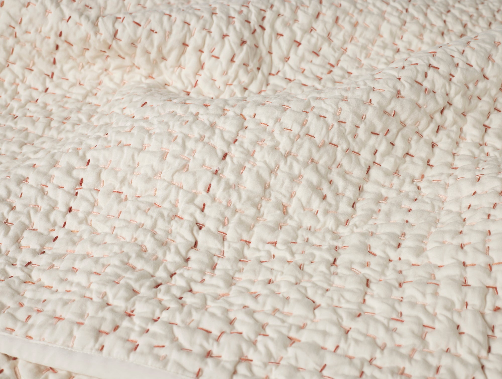 Pebbled Handstitched Organic Toddler Quilt 