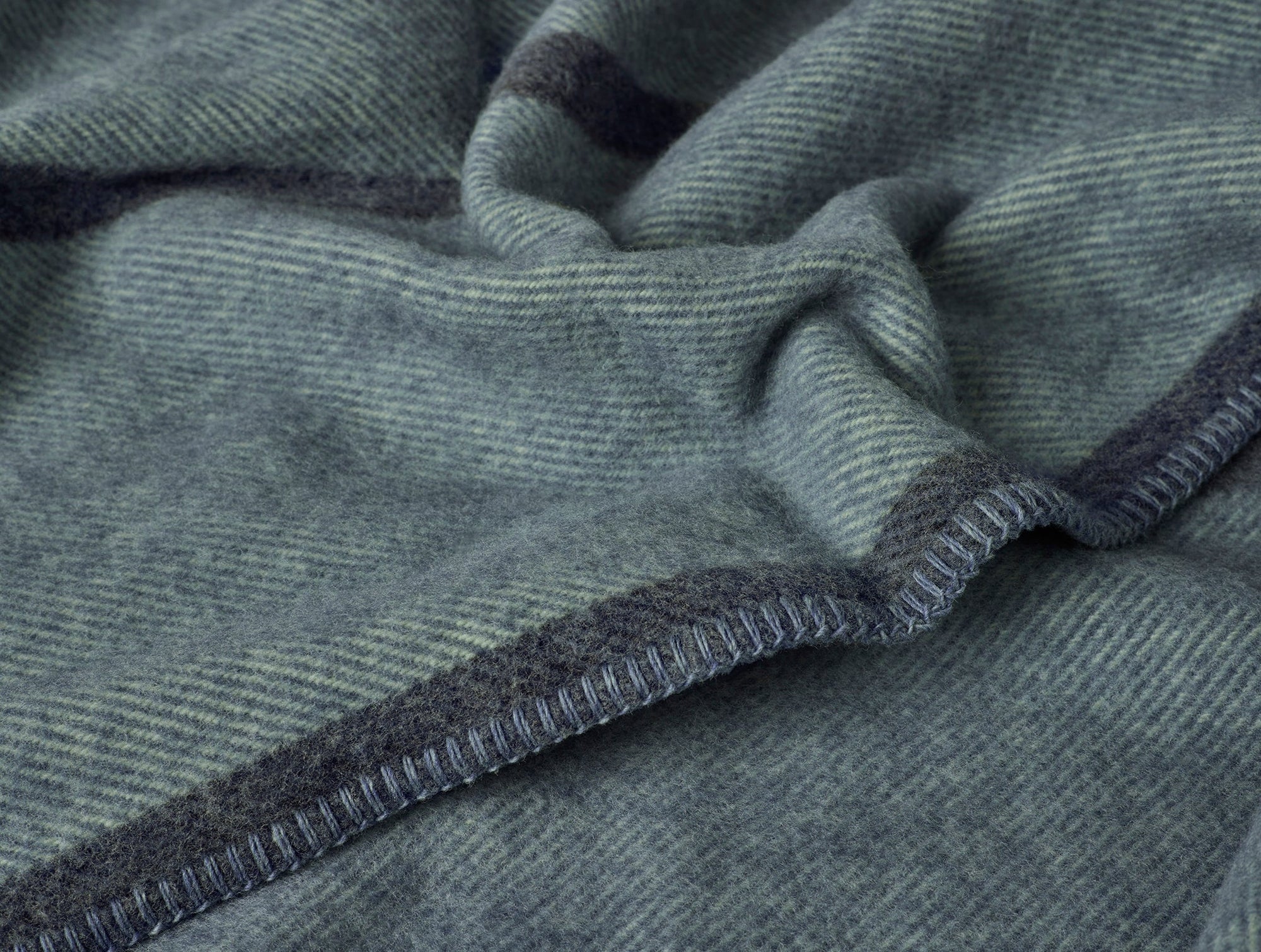 Tahoe Climate Beneficial Wool Throw 
