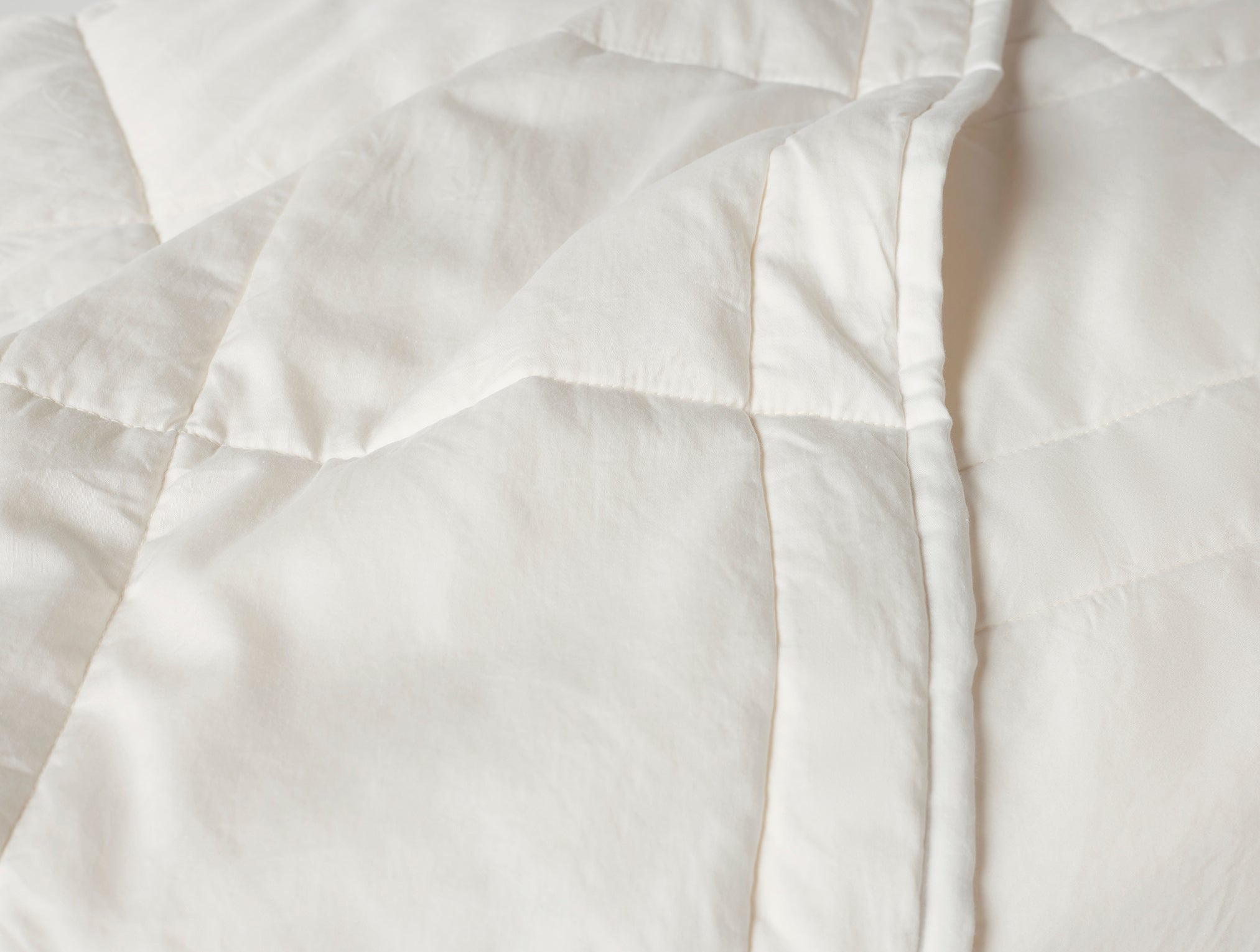 Coyuchi Wool Comforter - Thumbnail 3