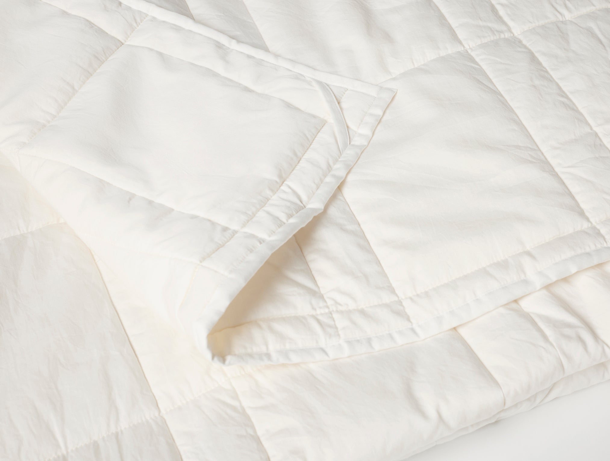 Coyuchi Wool Comforter - Thumbnail 5