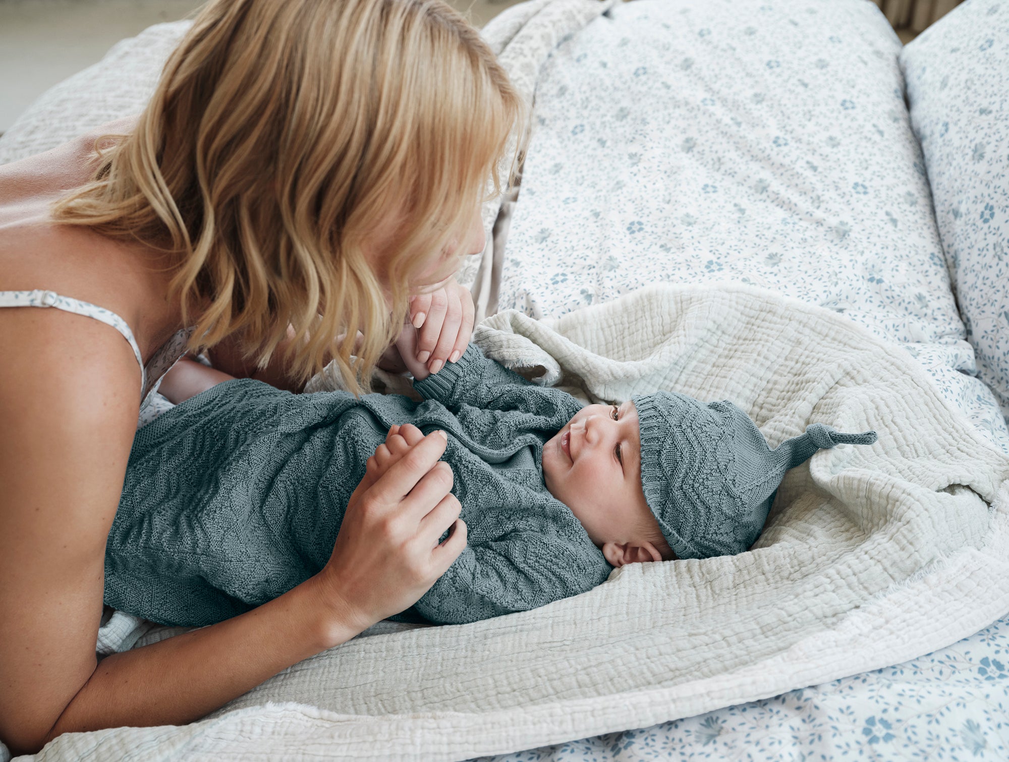 Wren Organic Knit Baby Gift Set