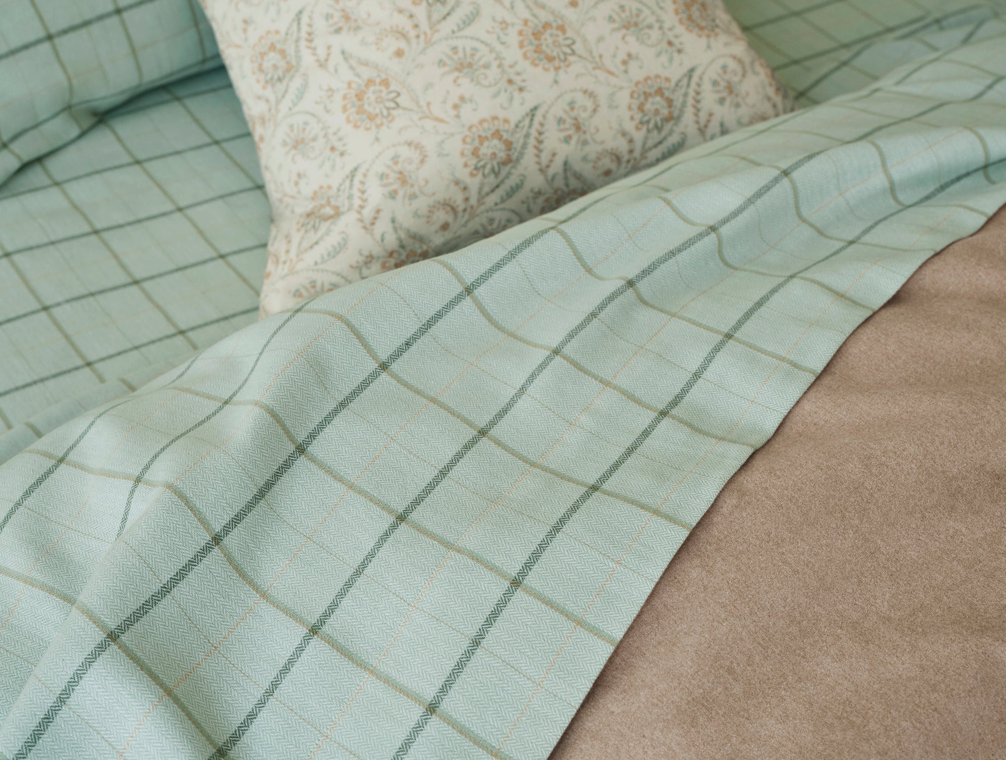 Cloud Brushed™ Organic Flannel Sheet Set