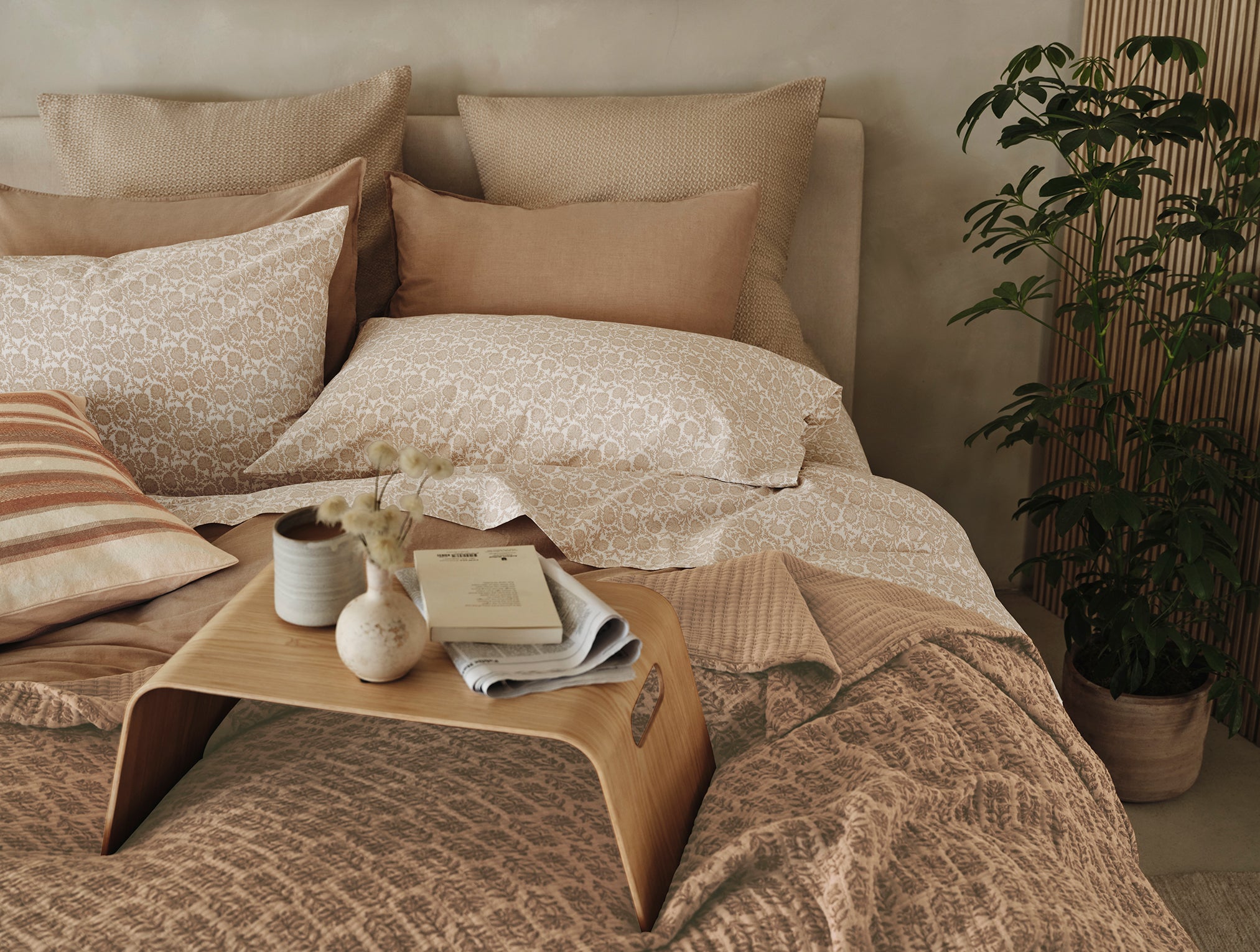 Coyuchi Mirada Coverlet - Thumbnail 2