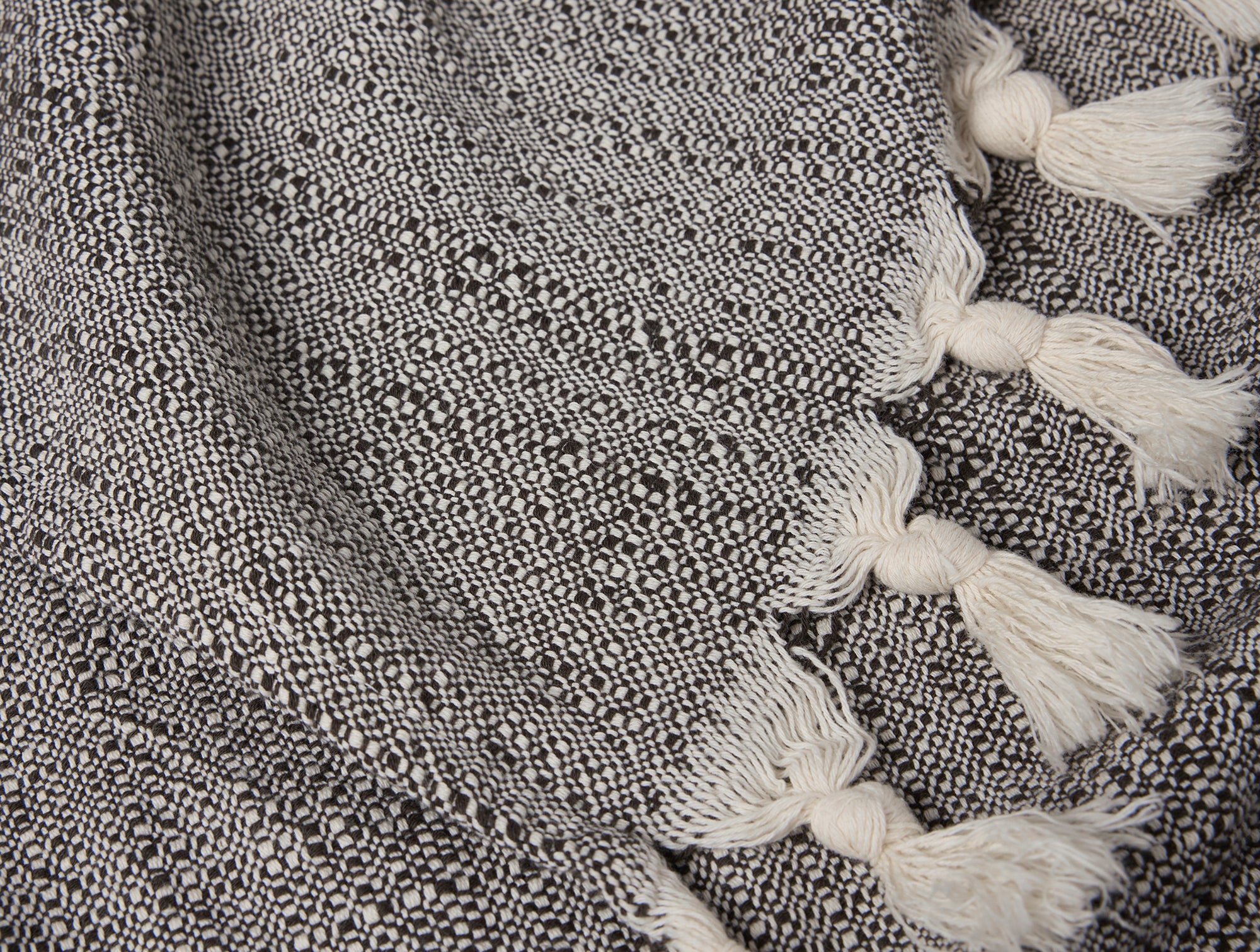 Lido Organic Throw