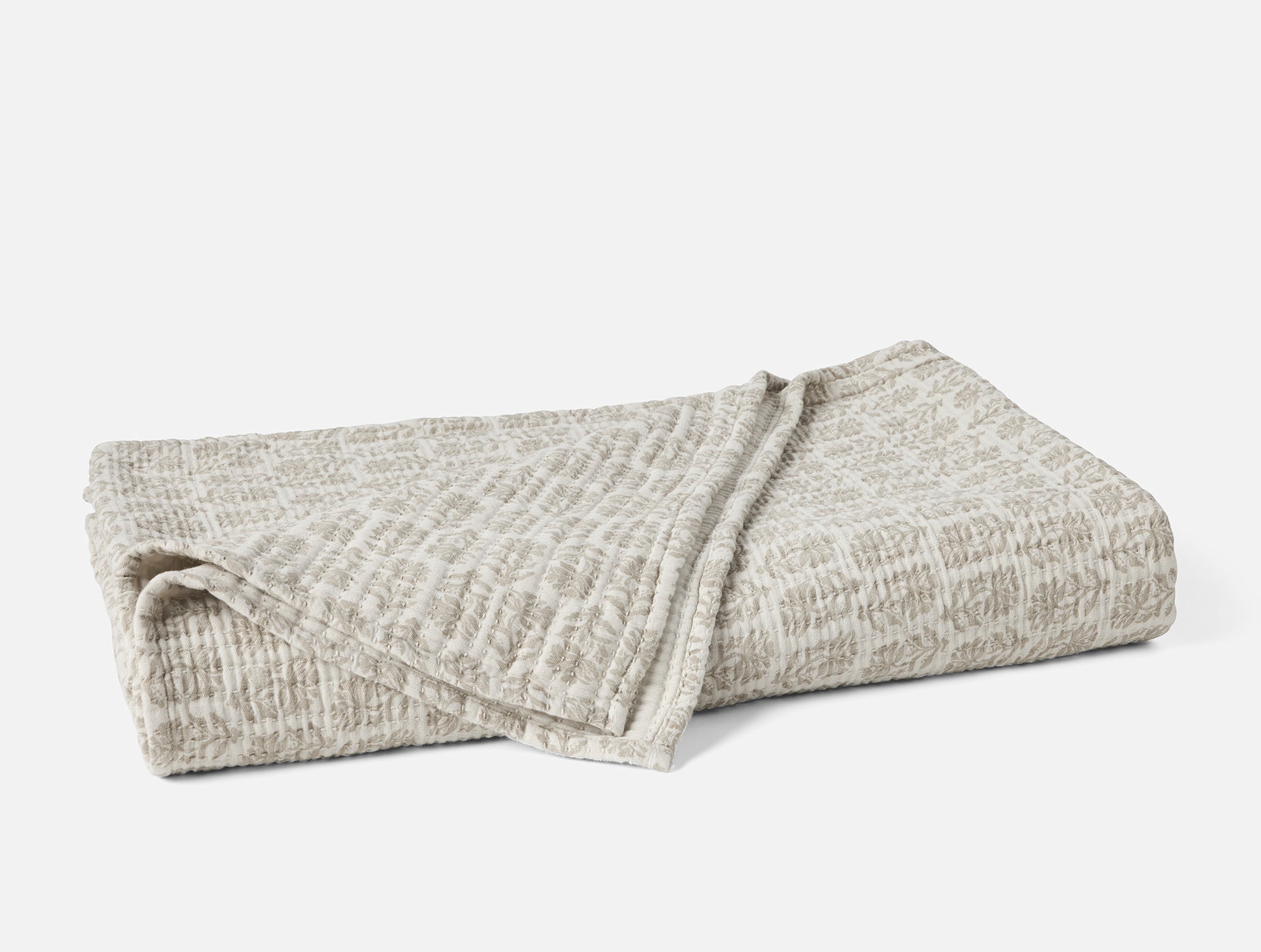 Coyuchi Mirada Matelasse Coverlet - Thumbnail 4