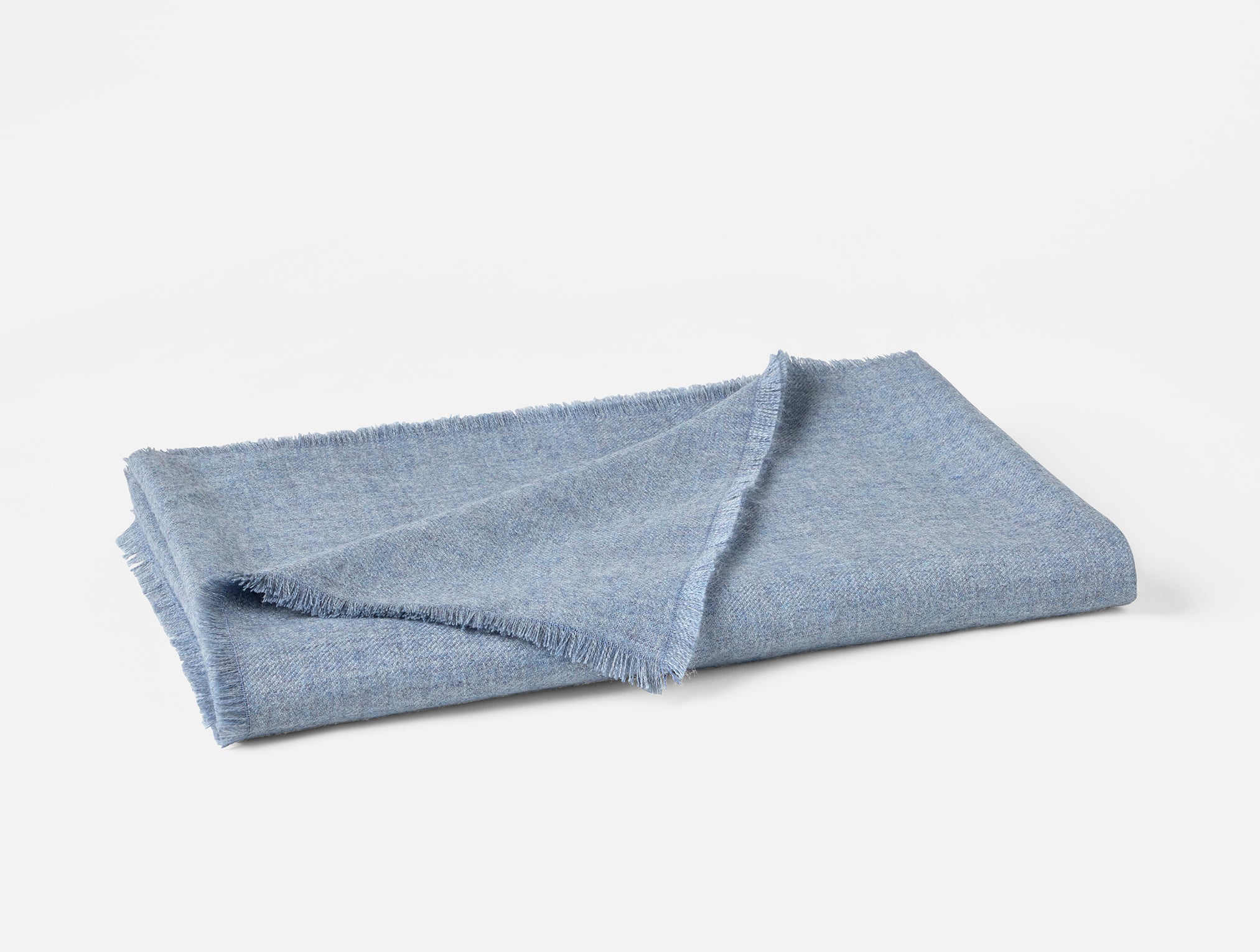 Coyuchi Pacaya Alpaca Throw - Thumbnail 5