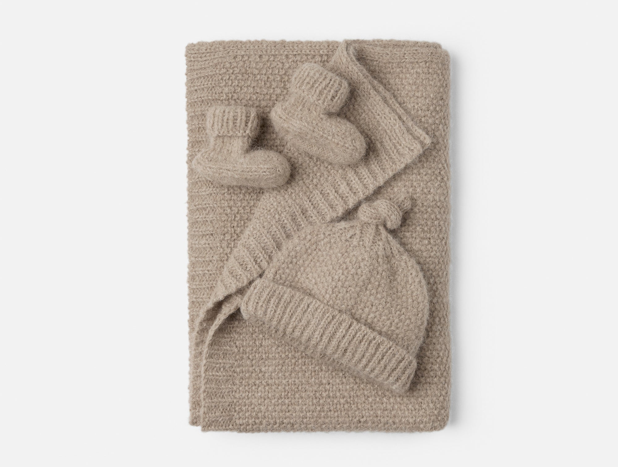 Semilla Suri Alpaca Knit Baby Gift Set