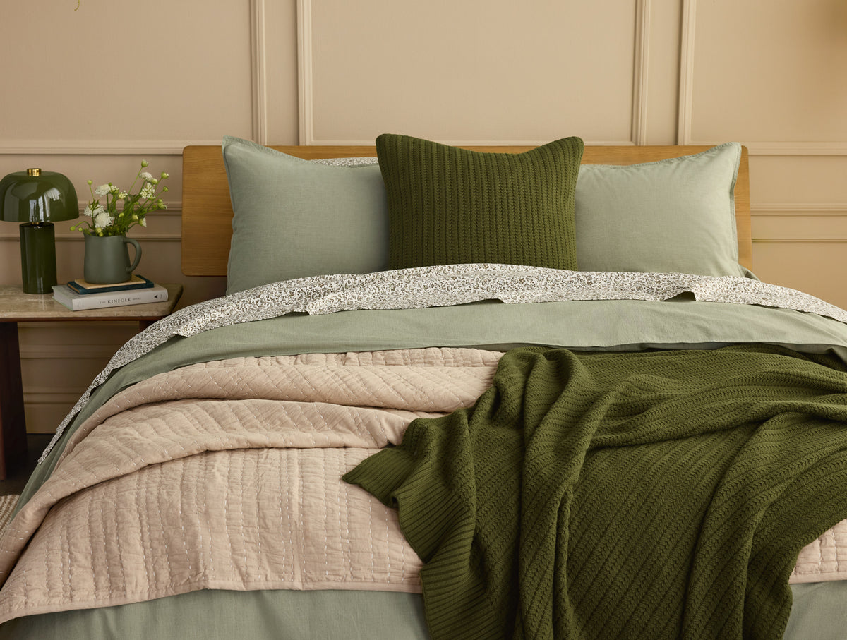 Casa Loma Organic Knit Throw