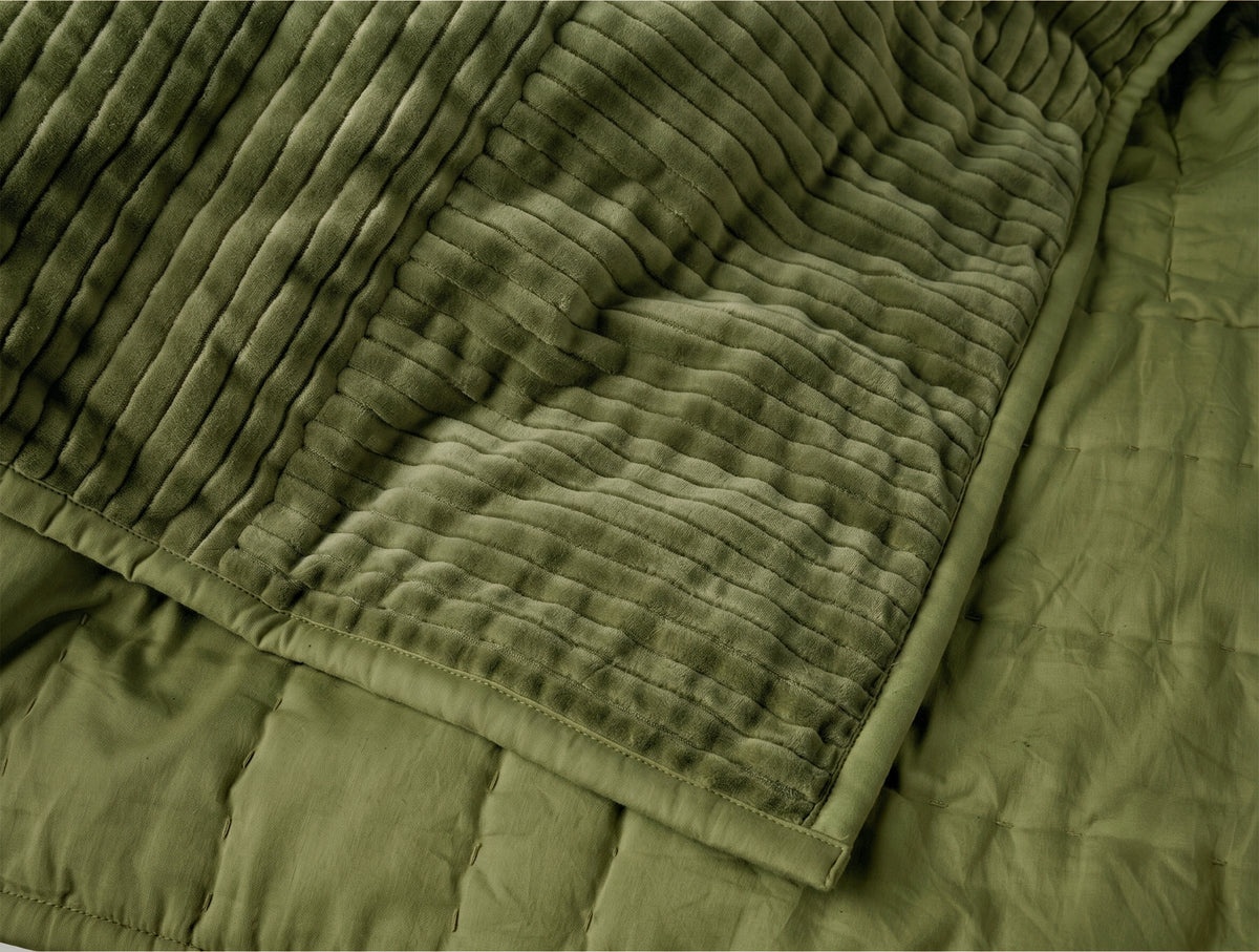Velvet Ridge Organic Quilt