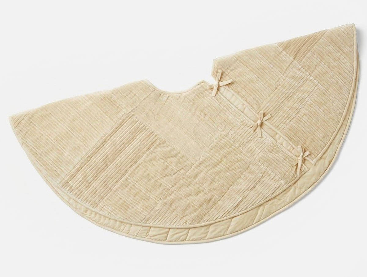 Velvet Ridge Organic Tree Skirt