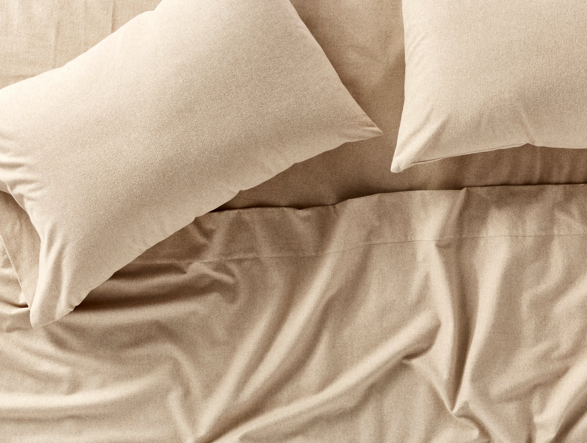 Cloud Brushed™ Organic Flannel Minimalist Set in Queen 