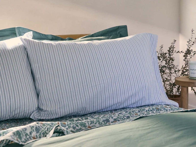 Organic Crinkled Percale™ Minimalist Bed Bundle