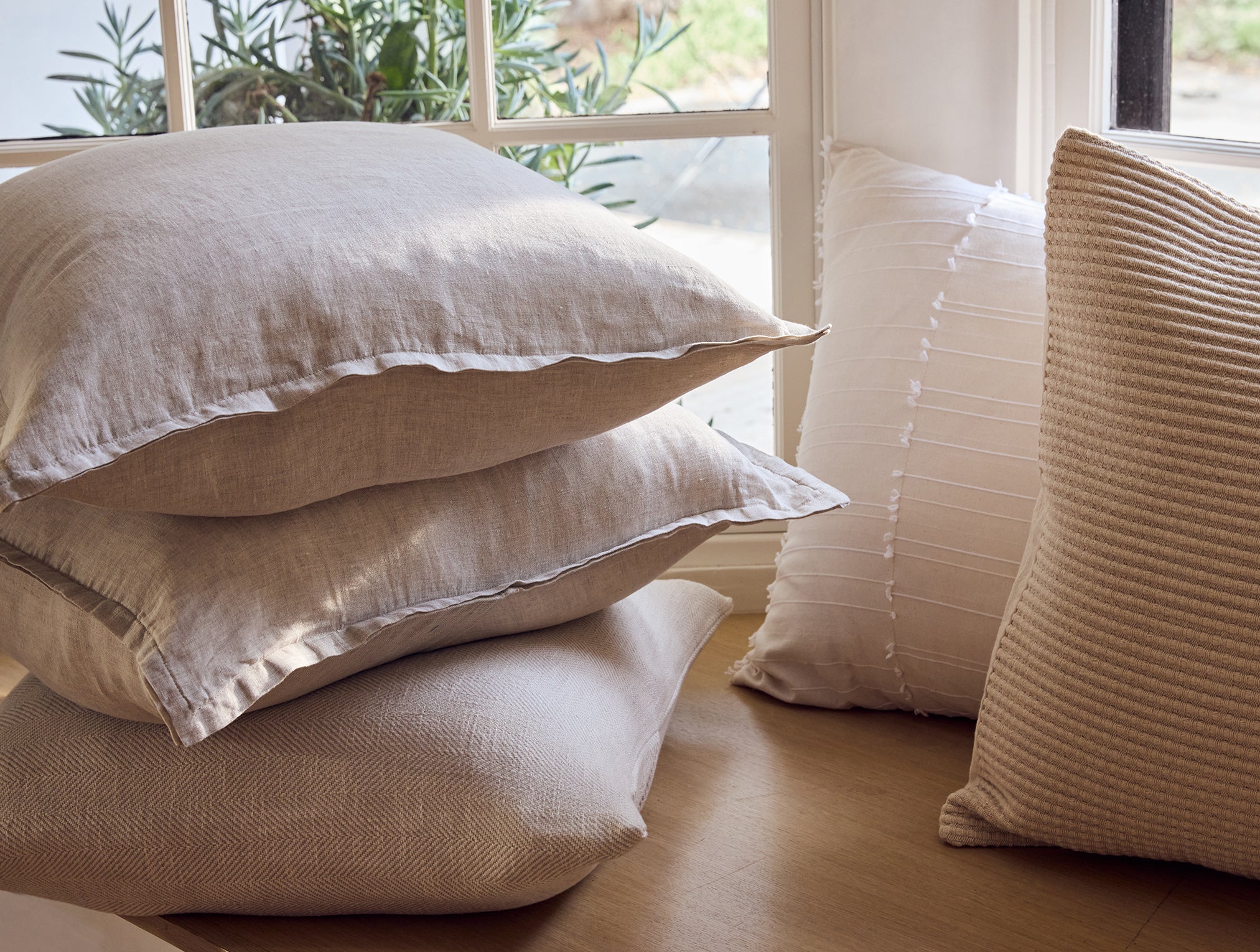 Coyuchi Canyon Organic Cotton Pillow Cover Praline Herringbone