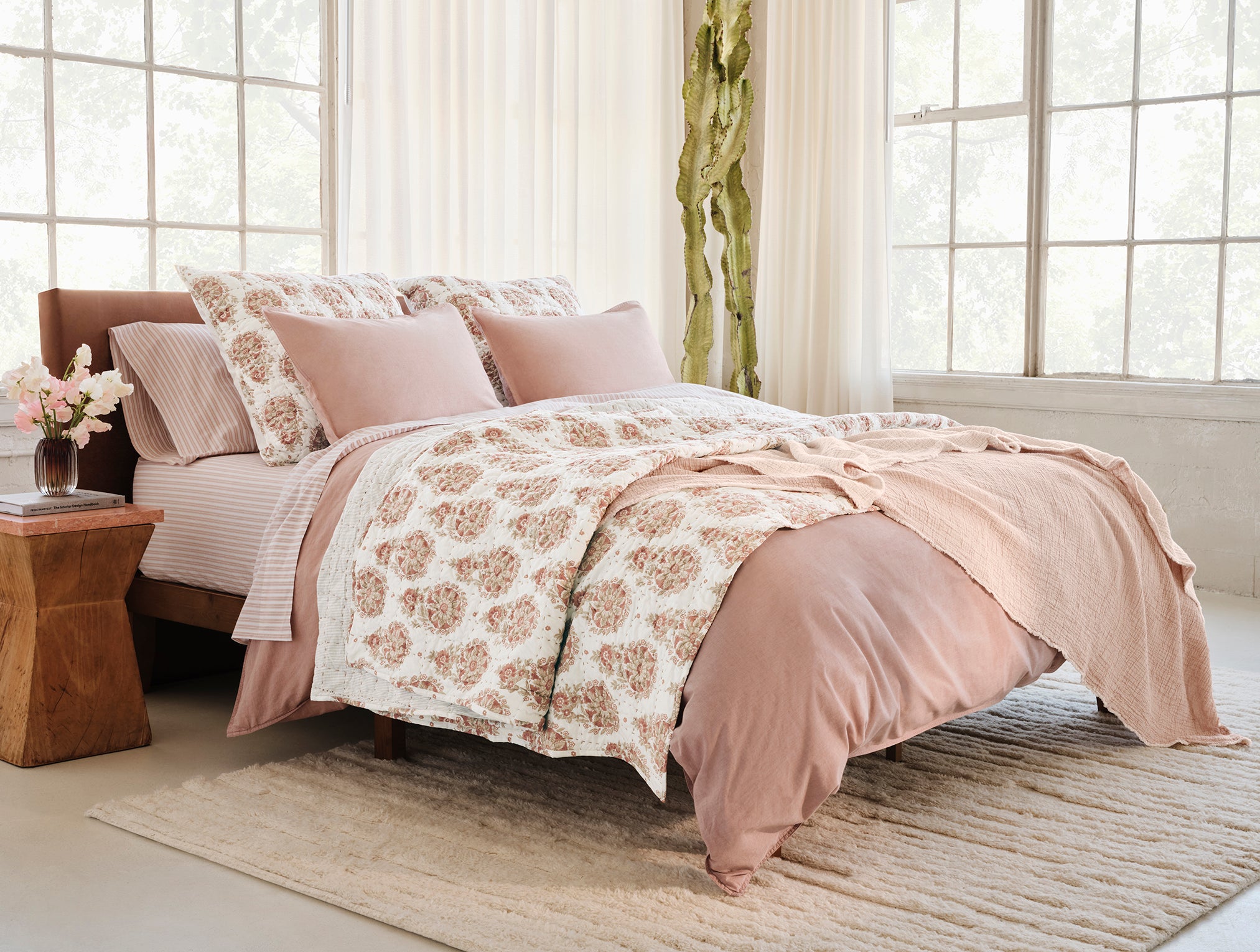 Topanga Organic Matelasse Coverlet – Coyuchi