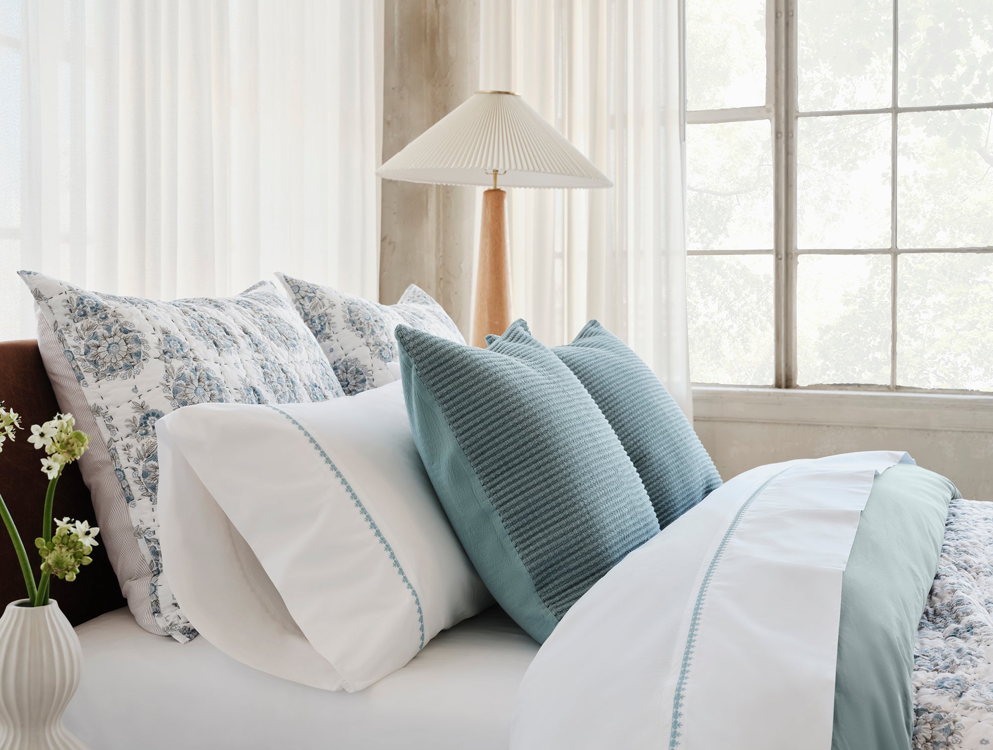 Refined Organic Percale Sheet Set