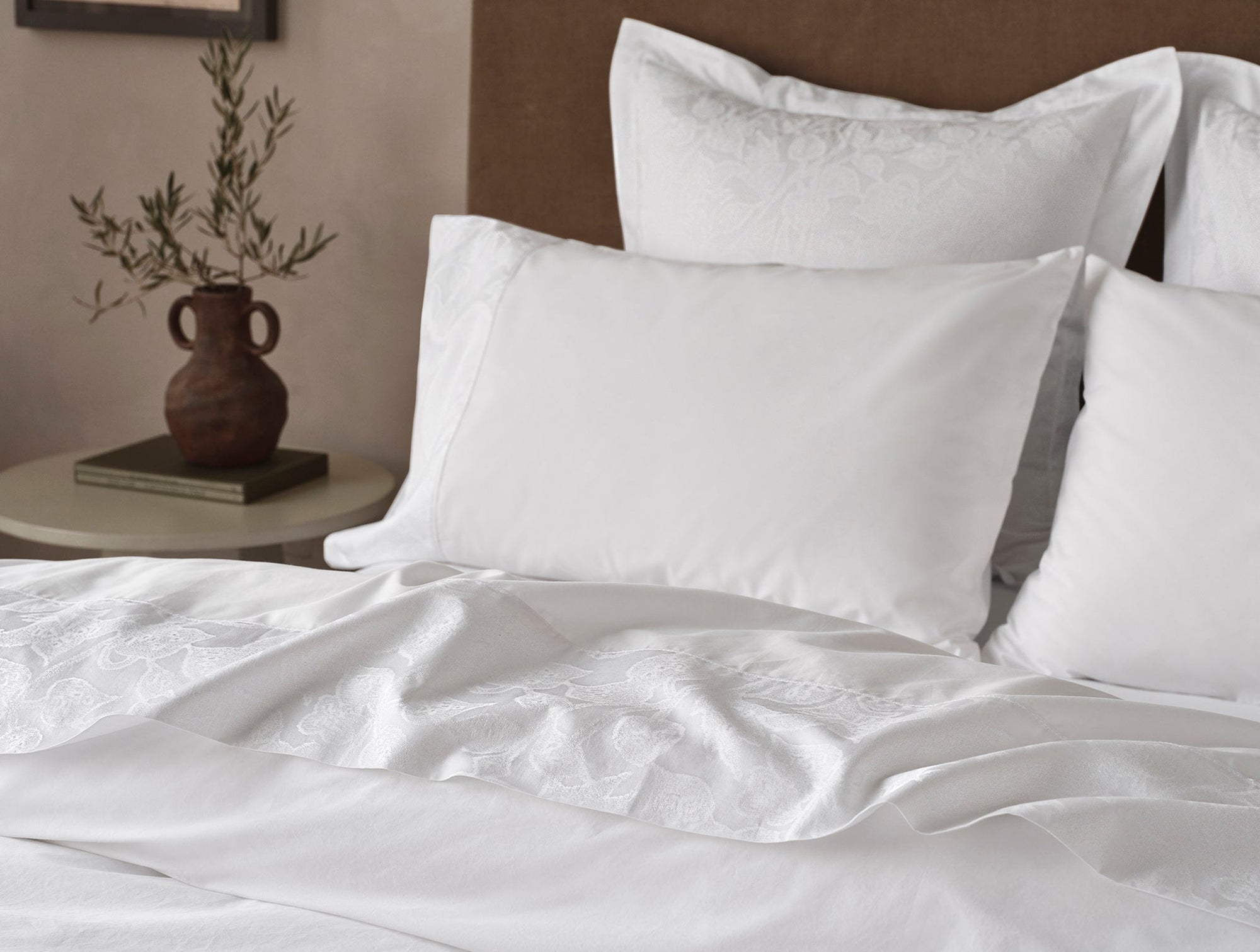 Heritage Organic Jacquard Border Pillowcases - Coyuchi 