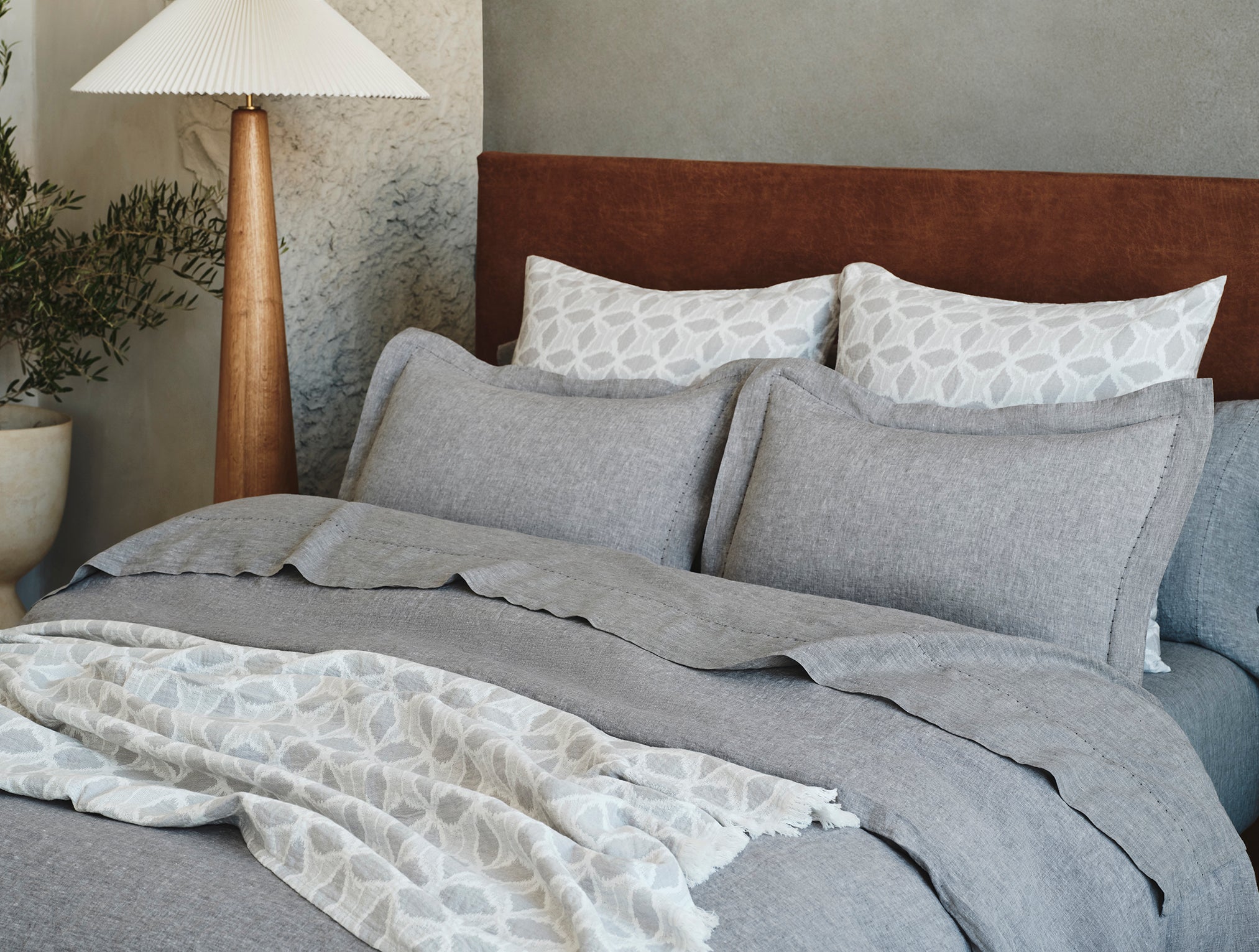 Organic Relaxed Linen Duvet Set - Full/Queen - Thumbnail 5