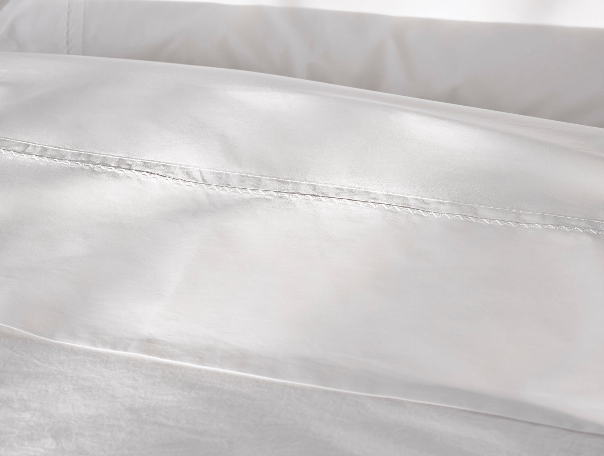 Refined Organic Percale Sheet Set