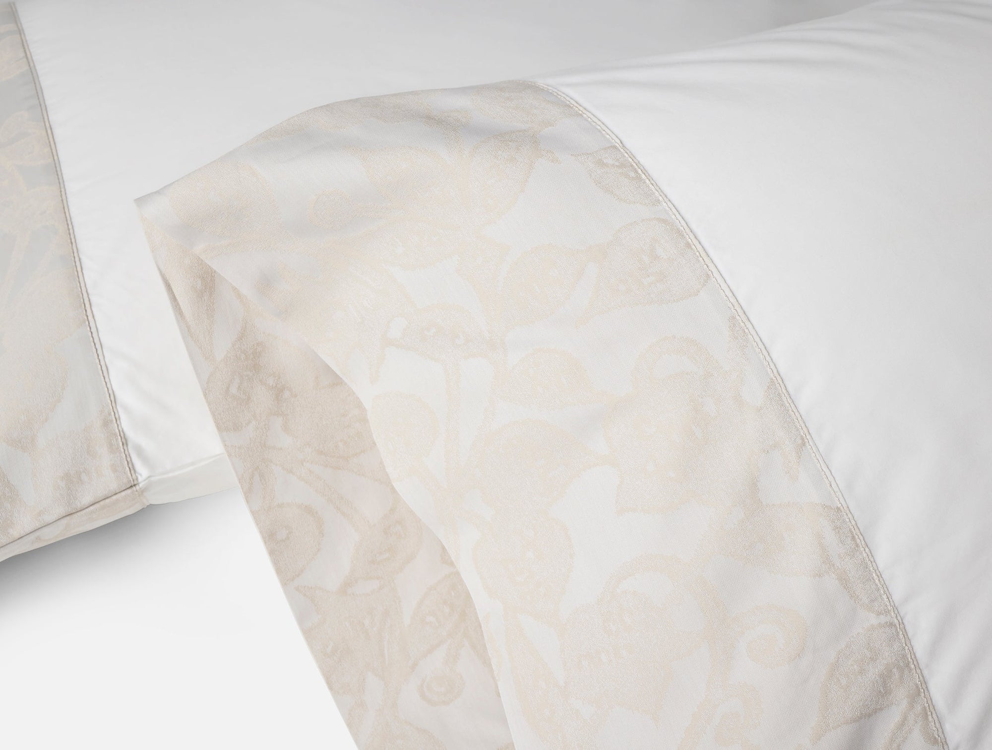 Heritage Organic Jacquard Border Pillowcases - Coyuchi 
