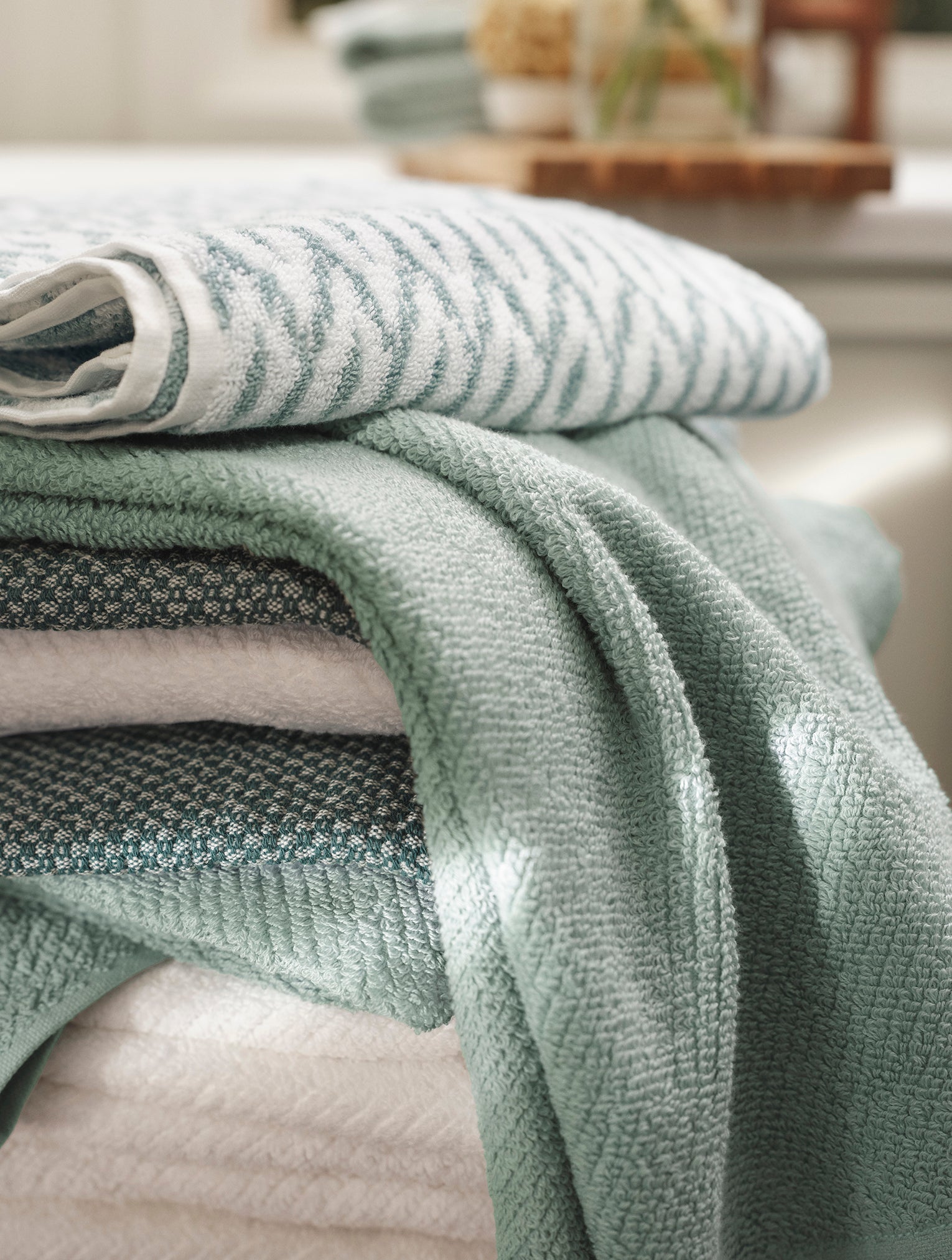 Air Weight® Organic Towels  - Coyuchi 
