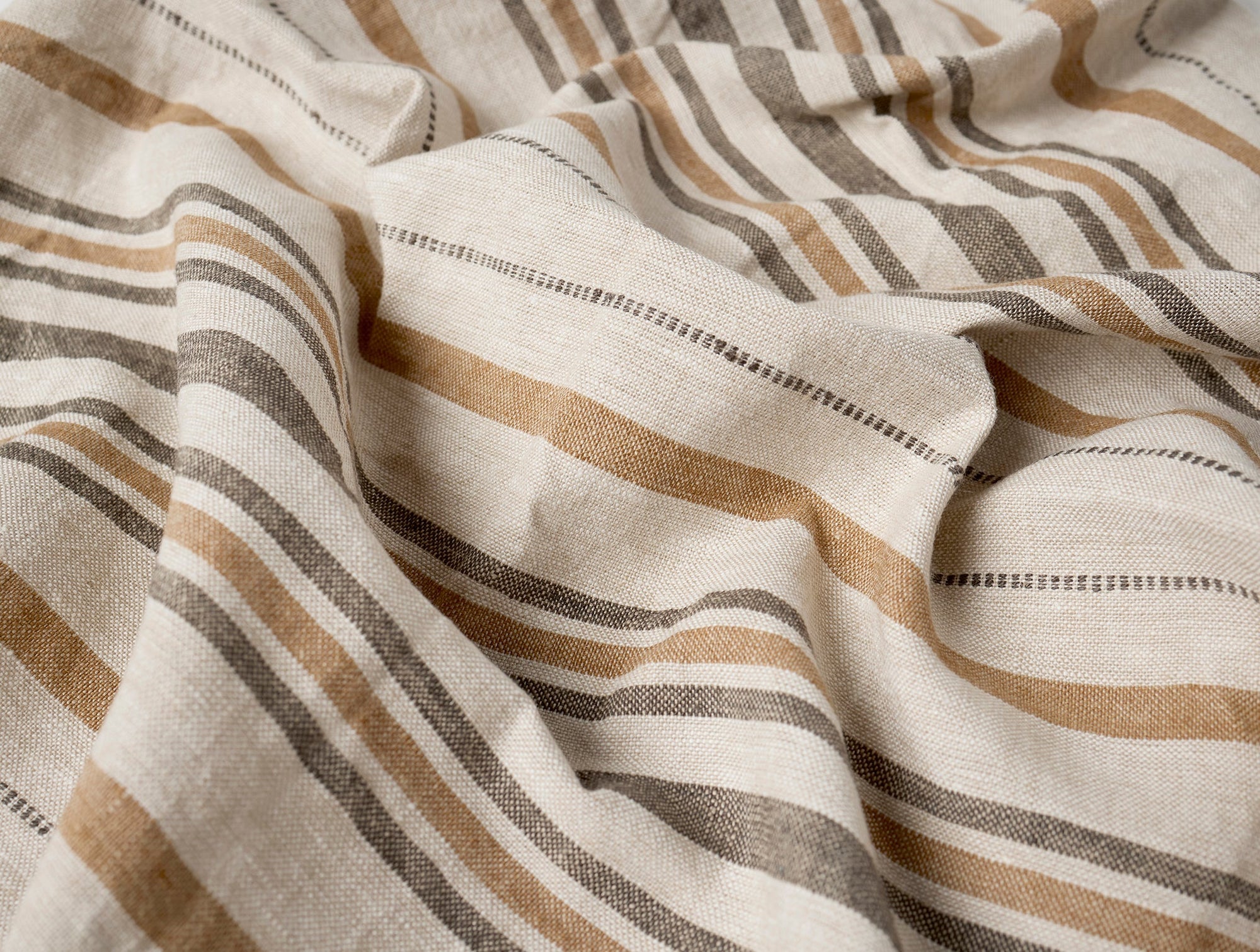 Mojave Organic Linen Napkins, Set of 4 - Coyuchi 