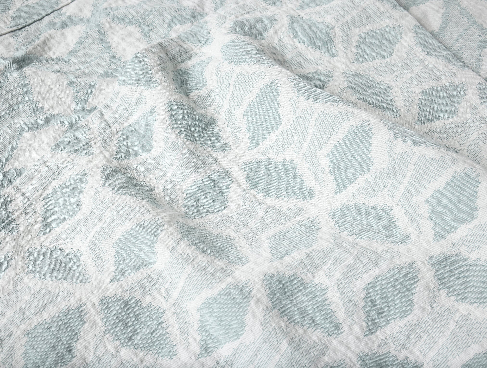 Coyuchi Palomar Coverlet - Thumbnail 5