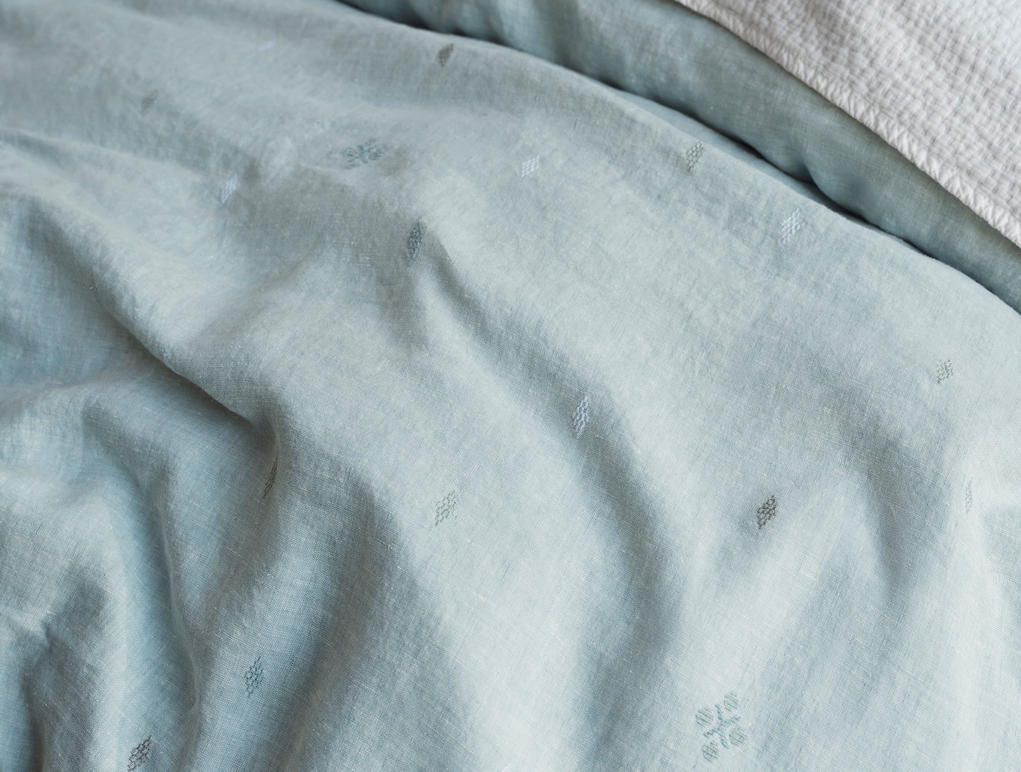 Cambria Embroidered Organic Linen Duvet Set