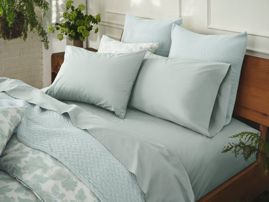 Refined Organic Percale Sheet Set