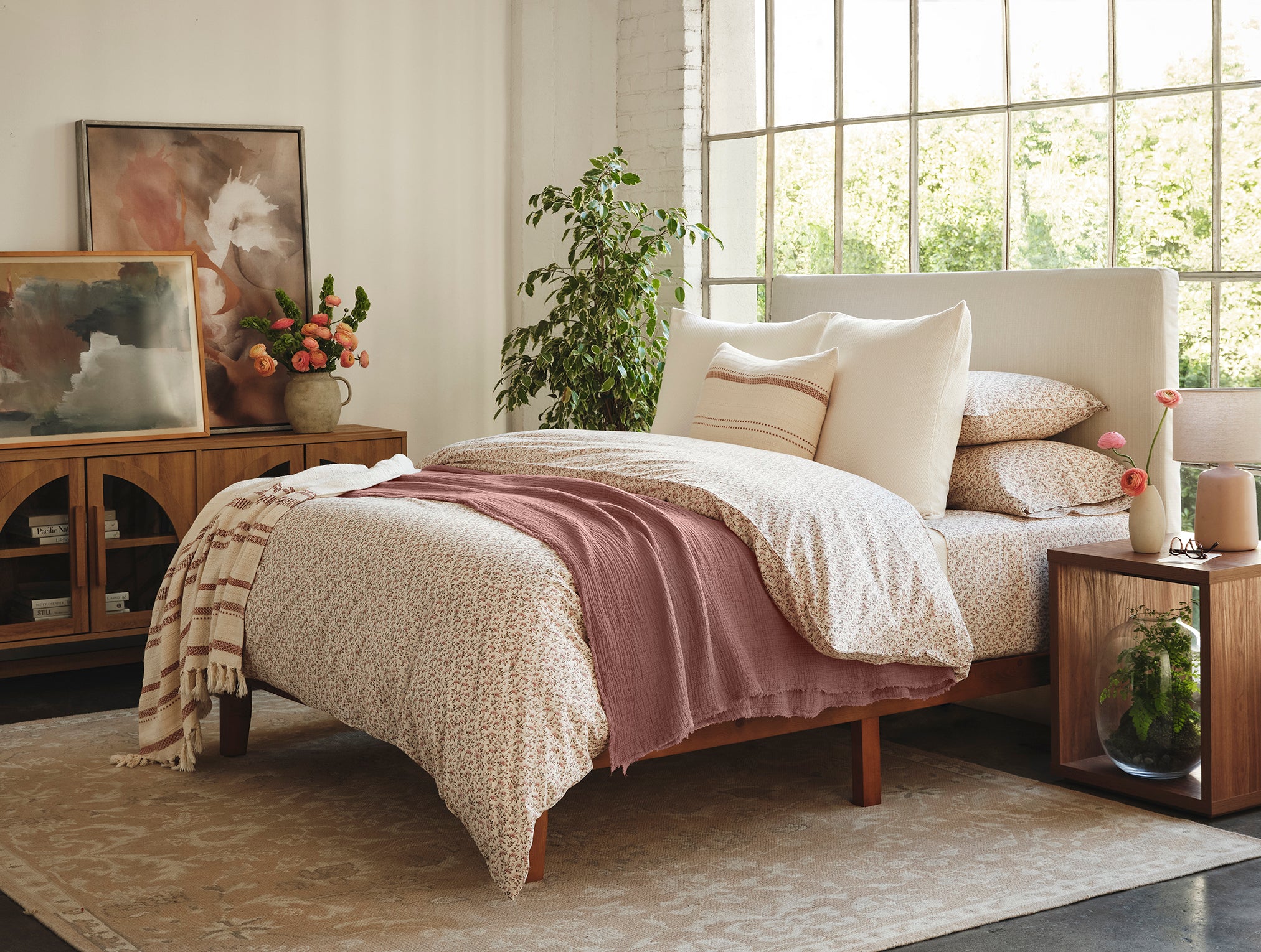 Coyuchi Percale Sheet Set - Thumbnail 4