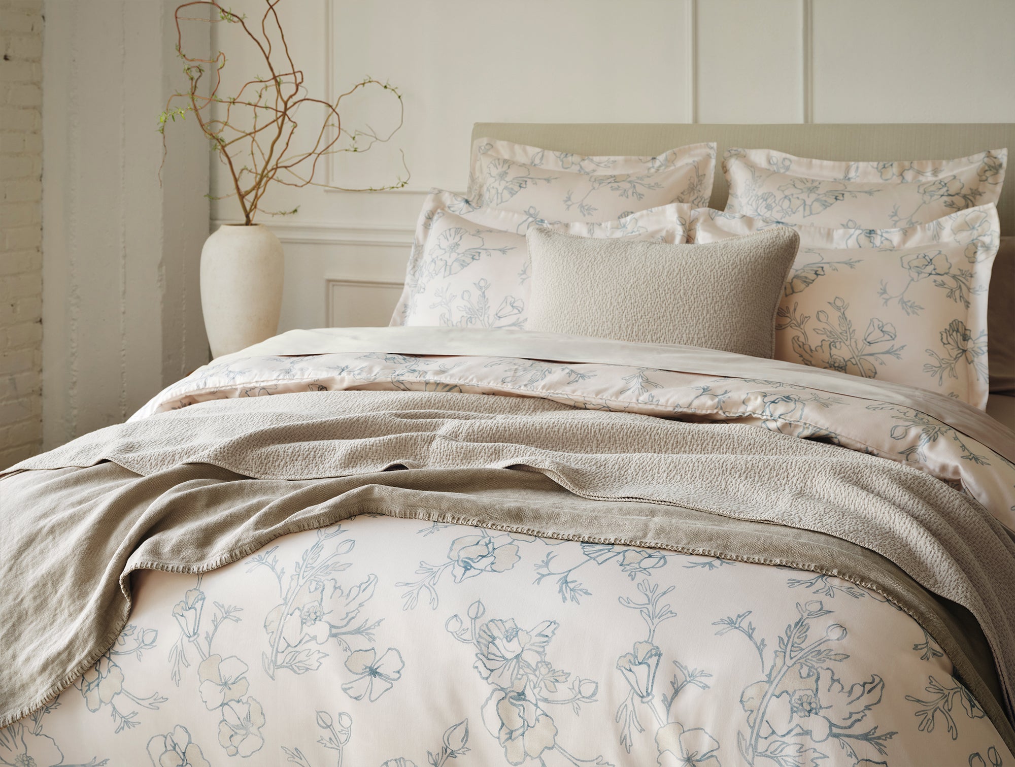 Helena Organic Linen Coverlet