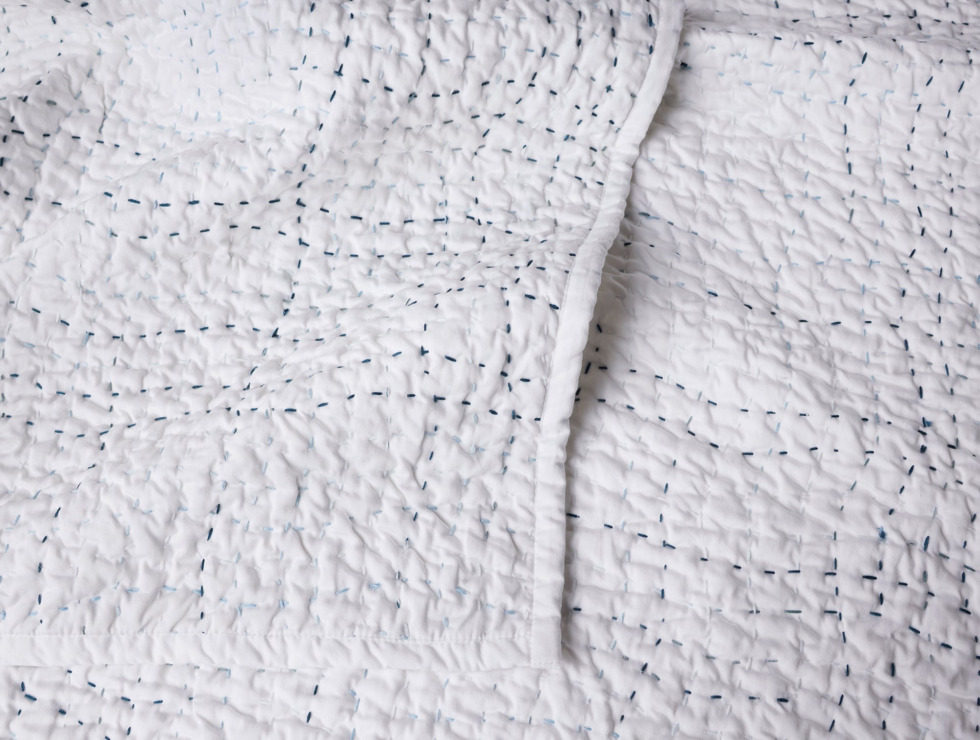 Pebbled Handstitched Organic Toddler Quilt