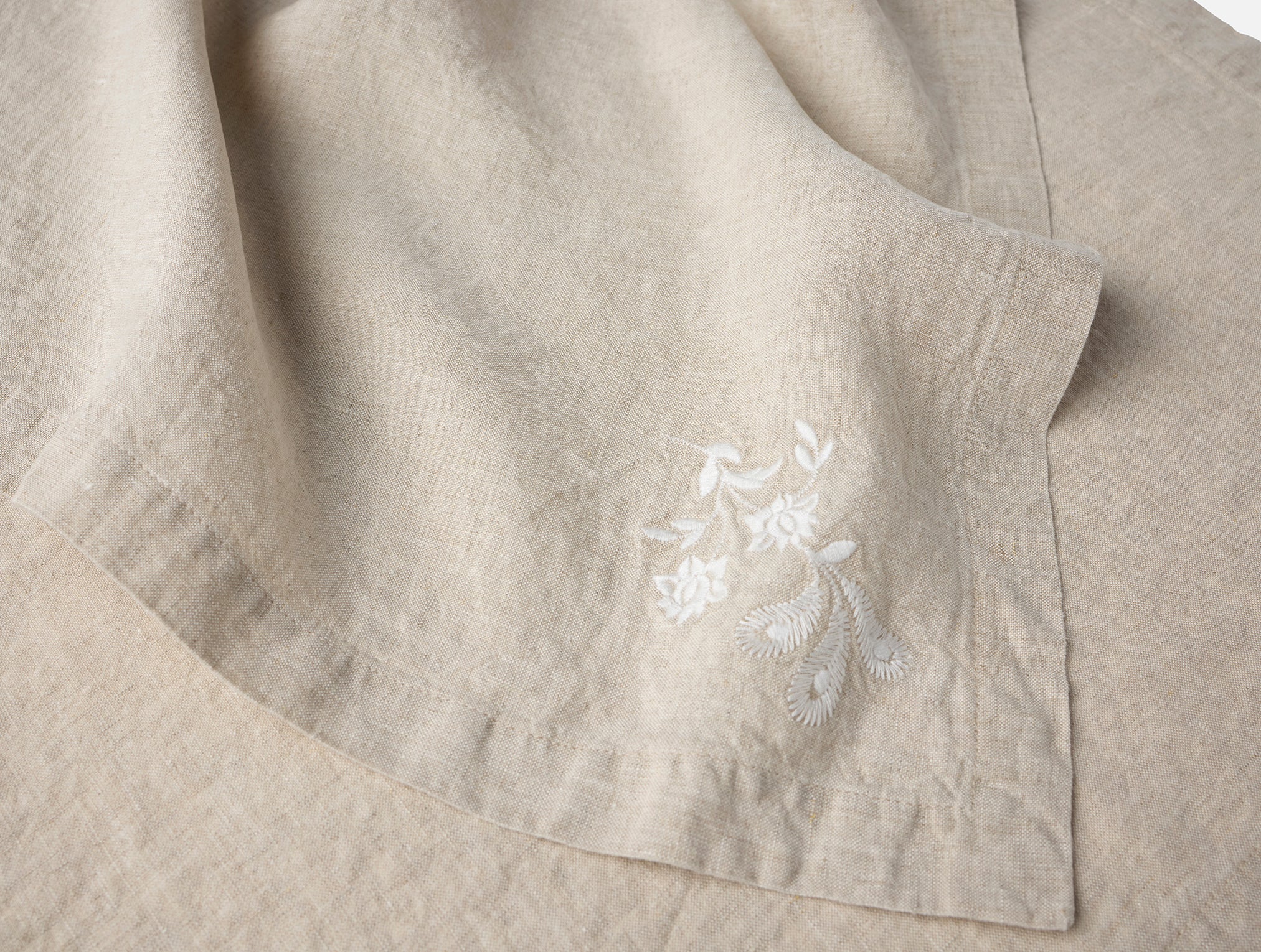Verbena Embroidered Organic Linen Napkins, Set of 4 – Coyuchi