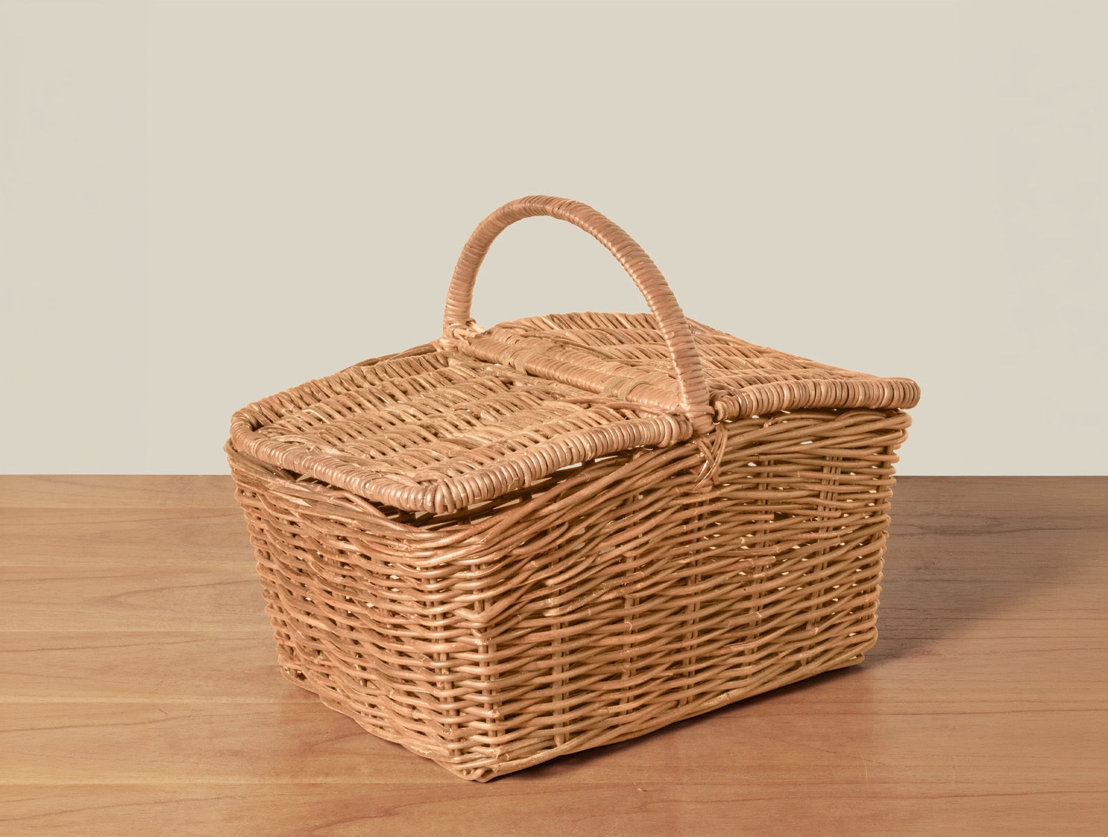 Hudson Woven Picnic Basket