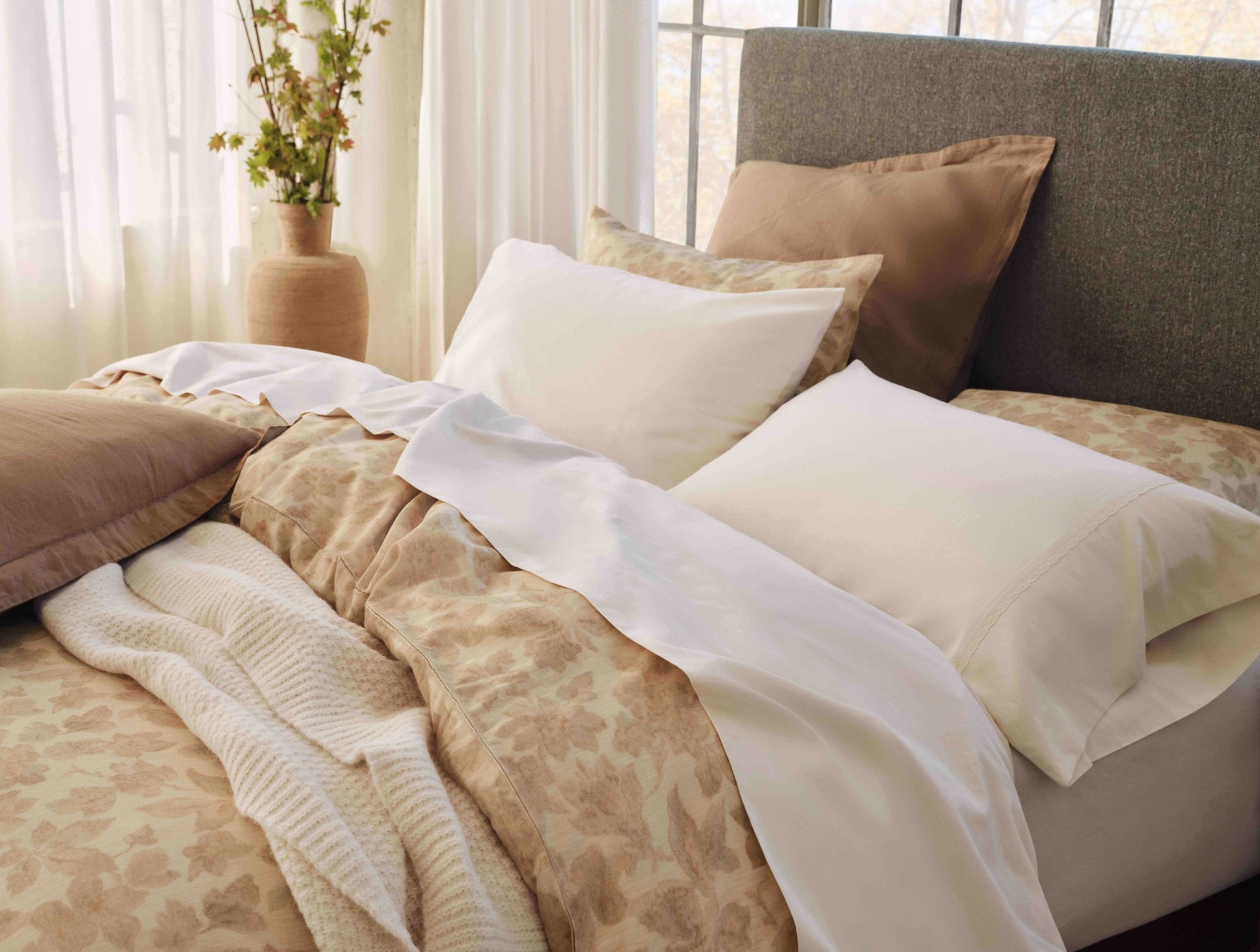 Camellia Organic Print Duvet Cover