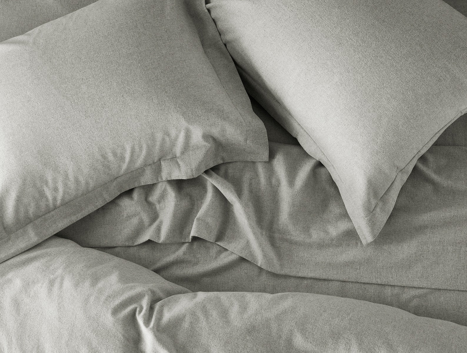 Cloud Brushed™ Organic Flannel Bedding Set in Queen 