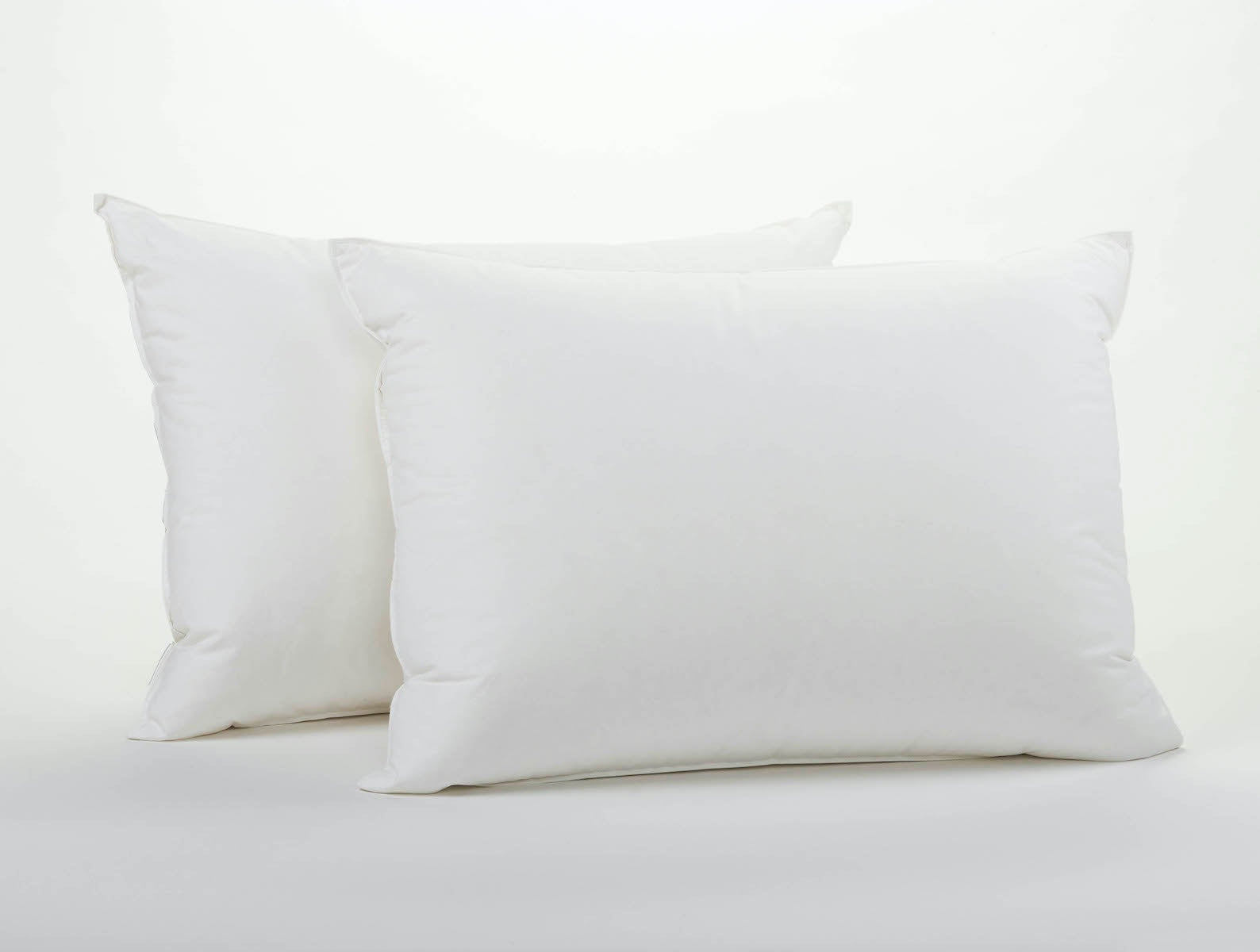 https://www.coyuchi.com/cdn/shop/files/down_pillow_insert.jpg?v=1689165831