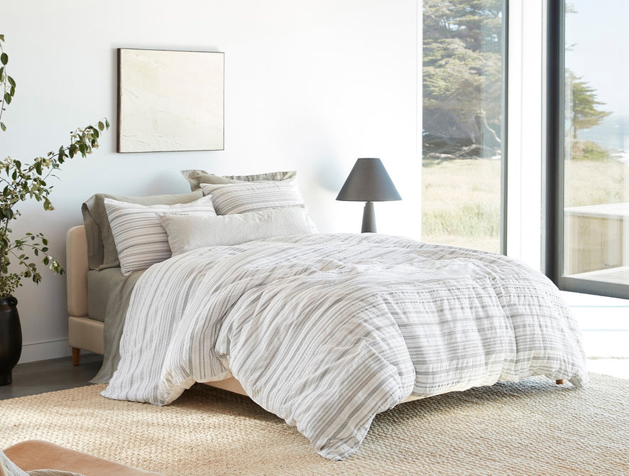 Geo Cove Organic Duvet Cover | Alpine White w/Sage