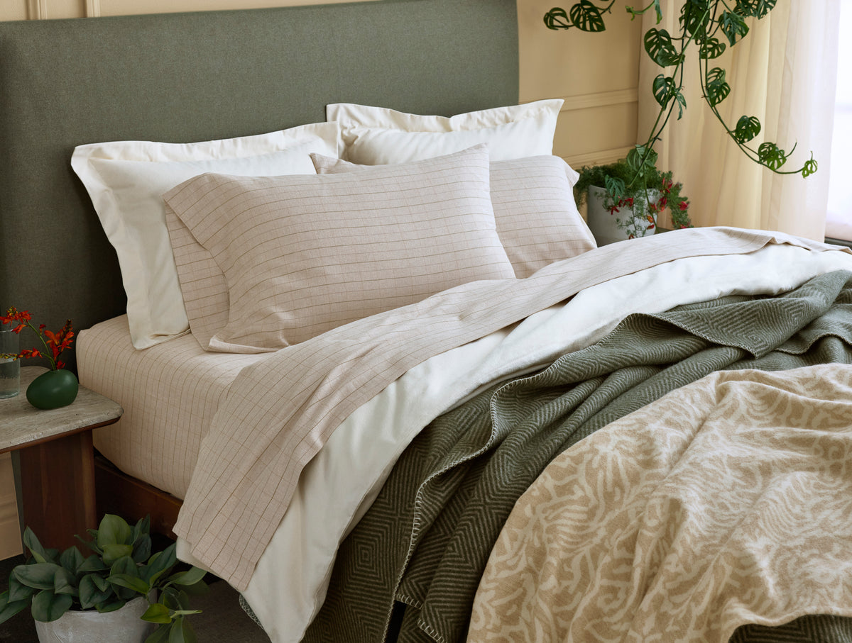Cloud Brushed™ Organic Flannel Sheet Set