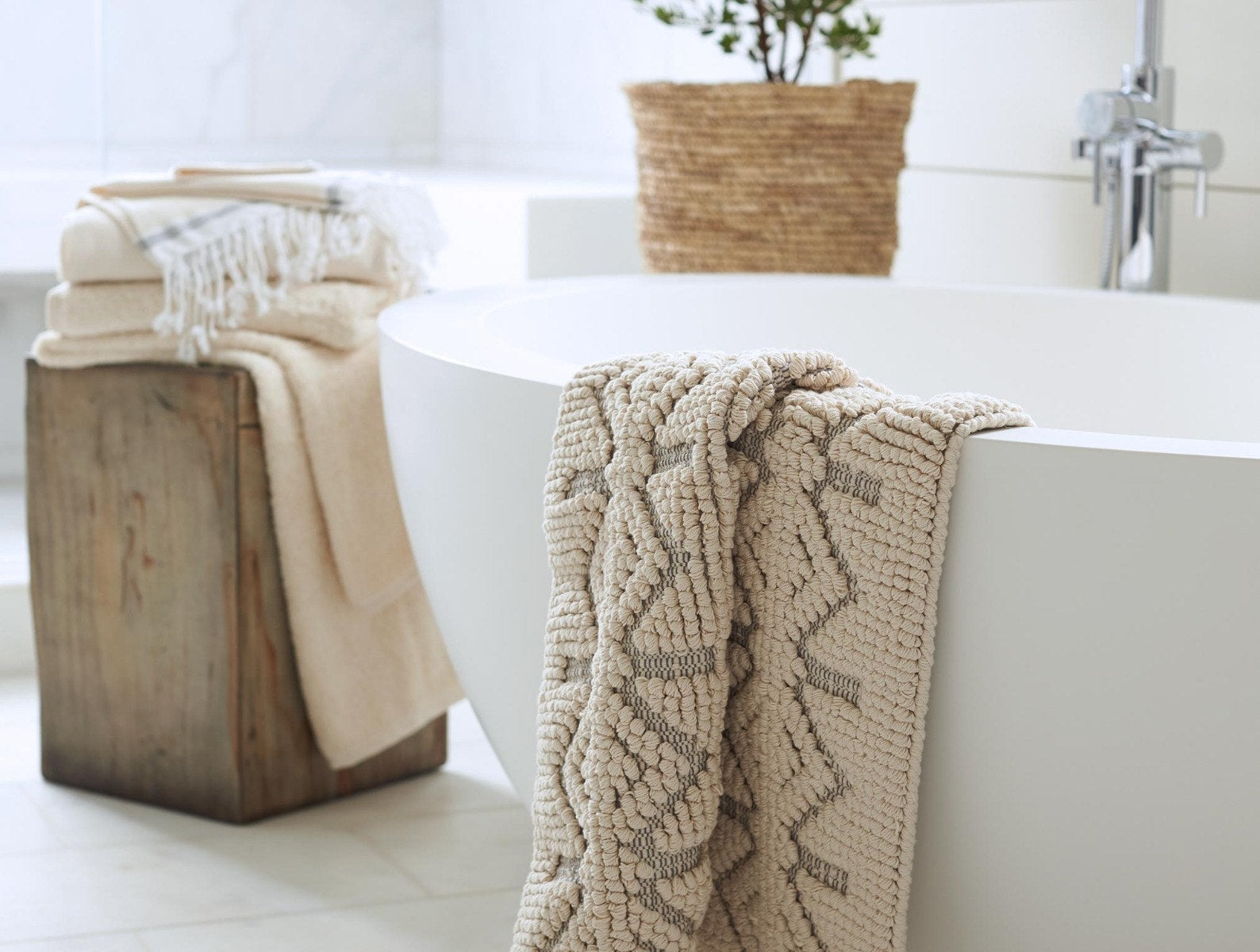 Mosaic Canyon Organic Bath Rug - Renewed